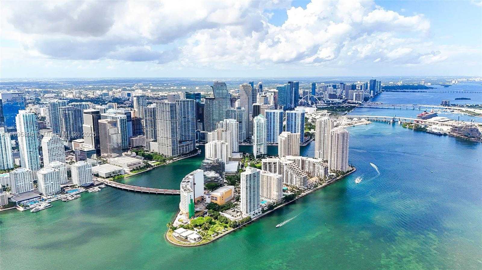 Small Image of 888 BRICKELL KEY DR #903, Miami Number 35