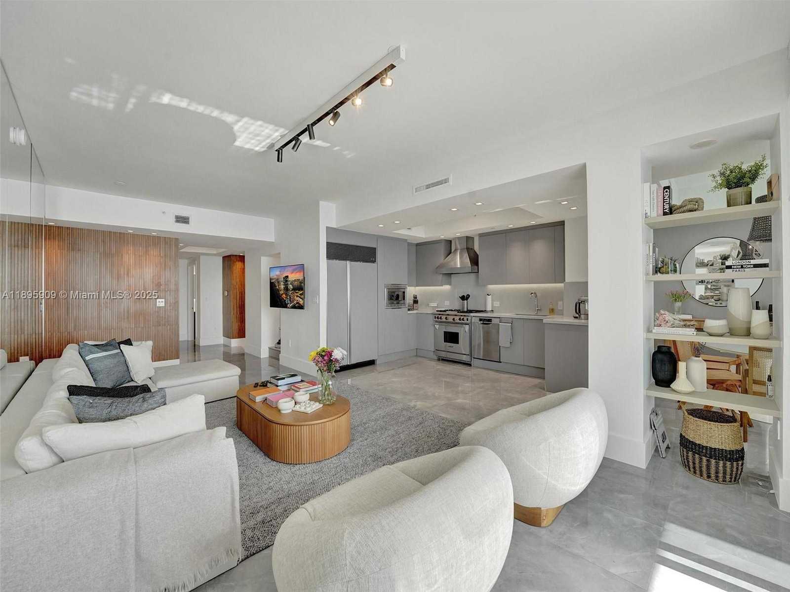 Small Image of 17875 COLLINS AVE #3902, Sunny Isles Beach Number 13