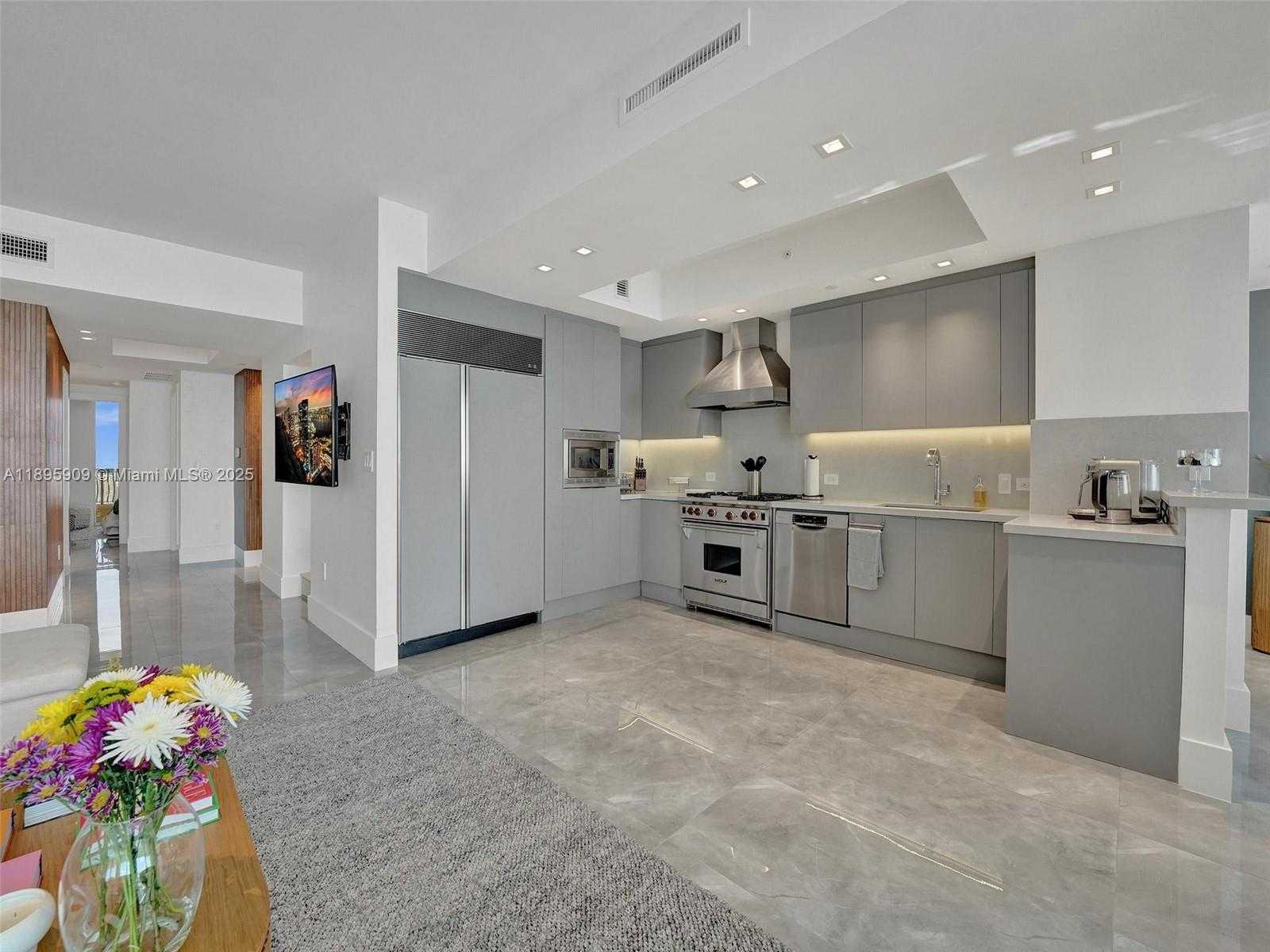 Small Image of 17875 COLLINS AVE #3902, Sunny Isles Beach Number 16