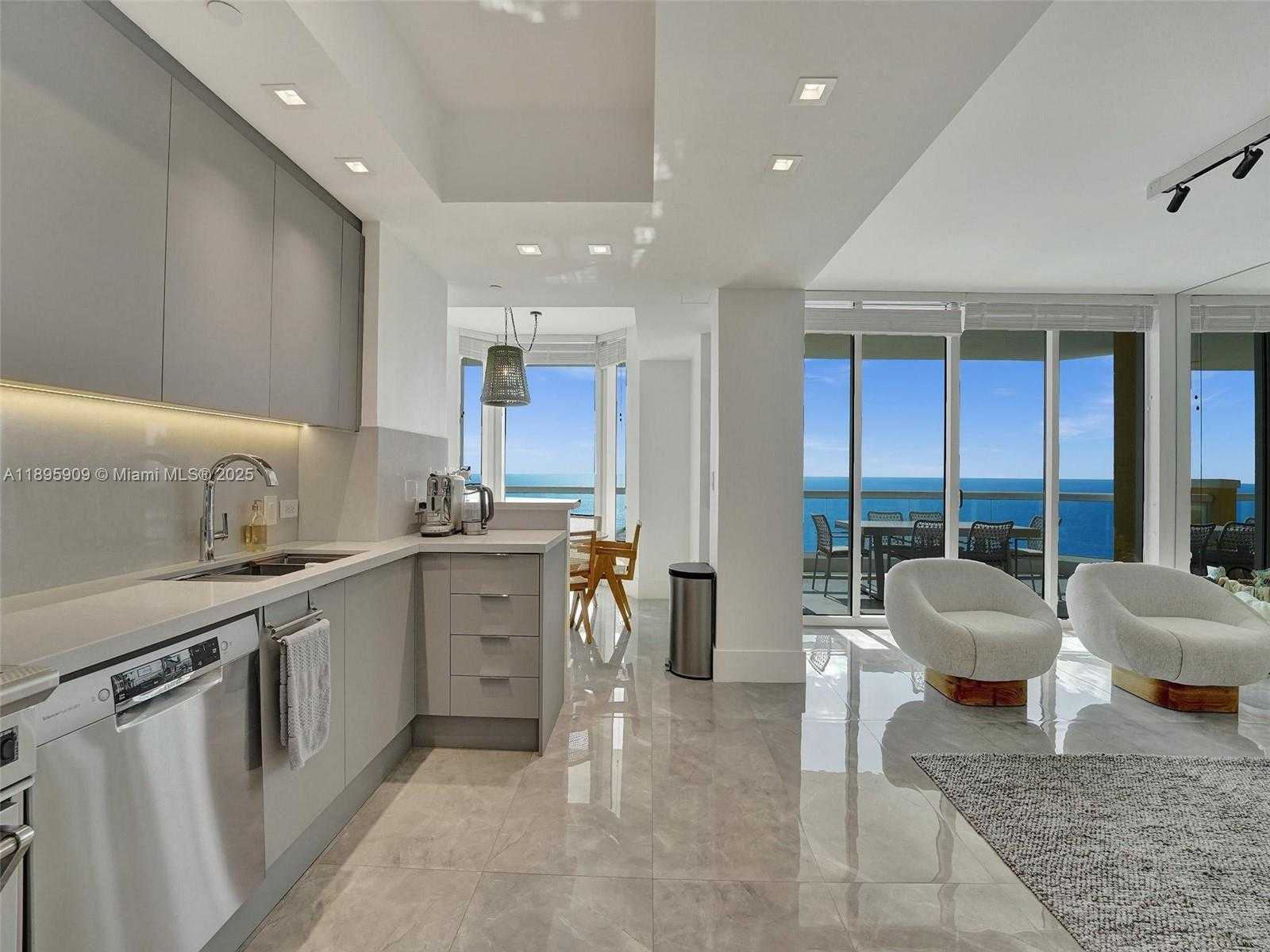 Small Image of 17875 COLLINS AVE #3902, Sunny Isles Beach Number 20