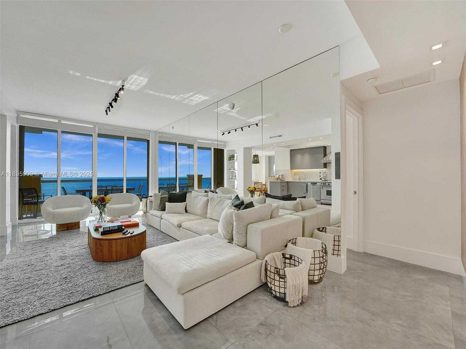 Small Image of 17875 COLLINS AVE #3902, Sunny Isles Beach Number 6