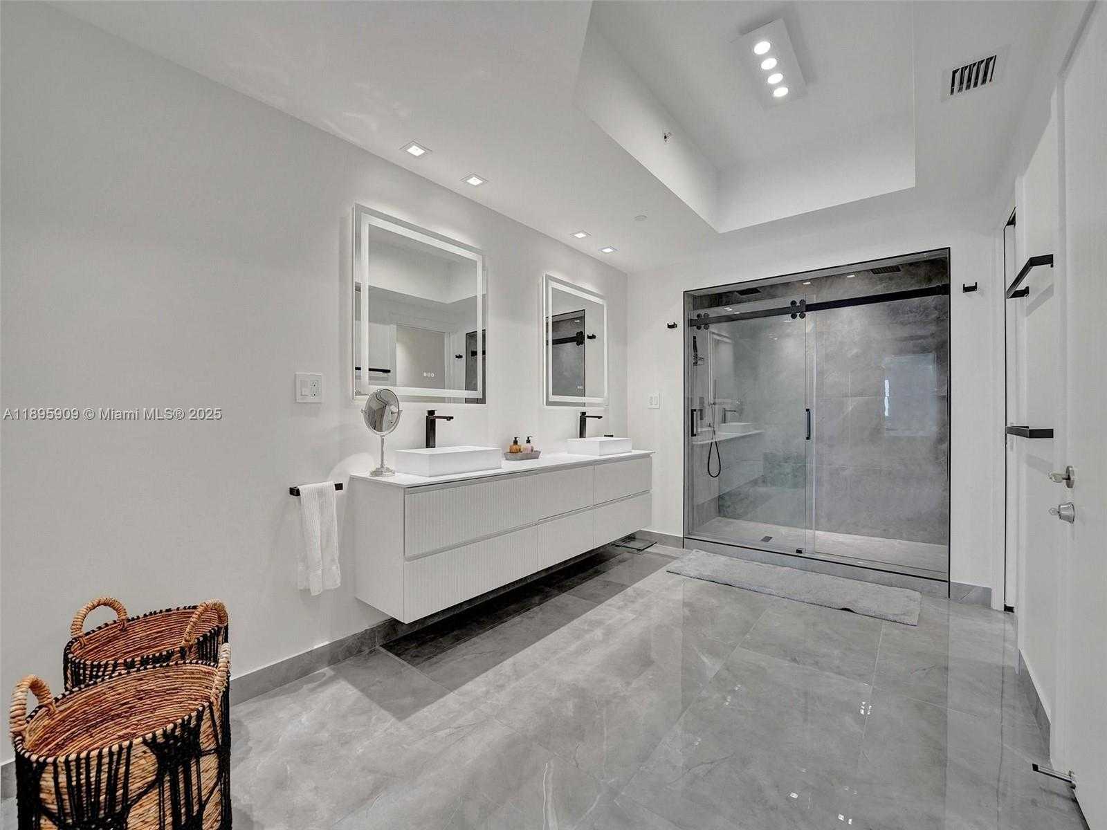 Small Image of 17875 COLLINS AVE #3902, Sunny Isles Beach Number 66