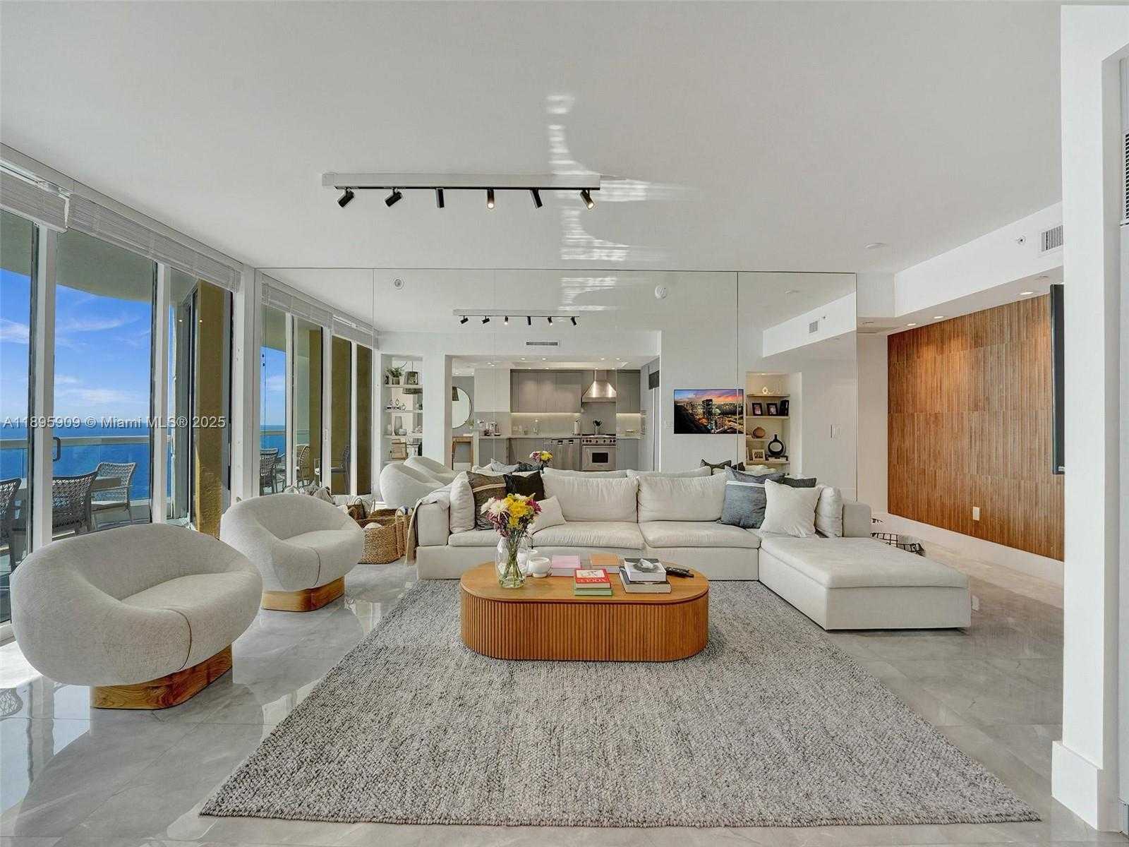 Small Image of 17875 COLLINS AVE #3902, Sunny Isles Beach Number 9
