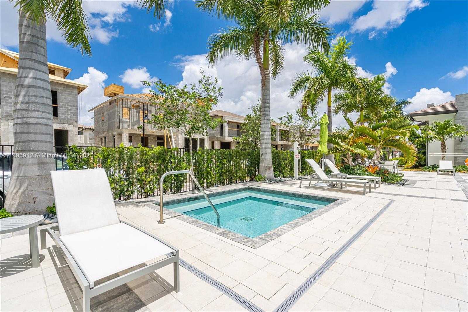 Small Image of 4963 NORTH WEST 83RD PATH #4963, Doral Number 50