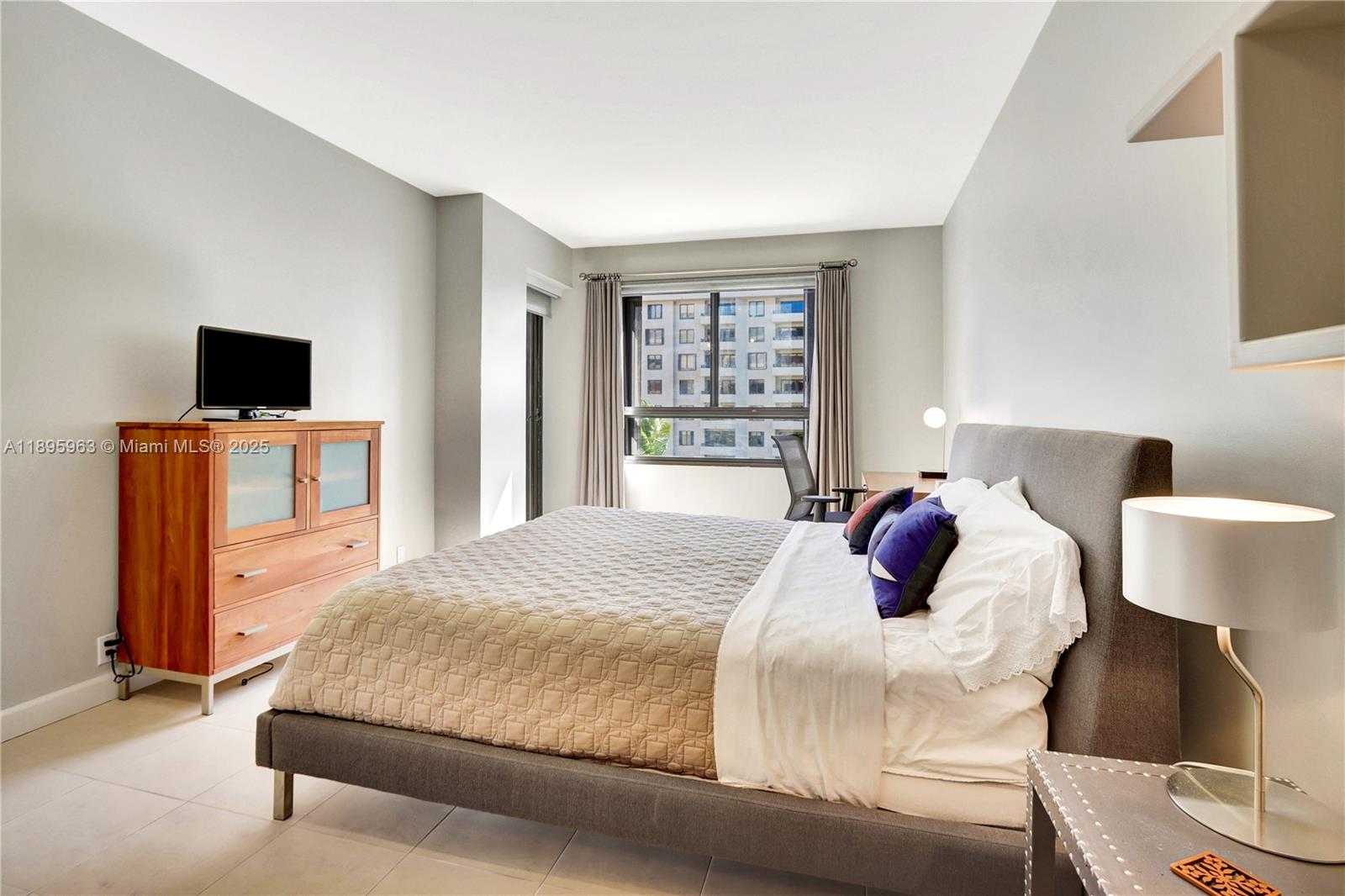 Small Image of 251 CRANDON BLVD #628, Key Biscayne Number 19