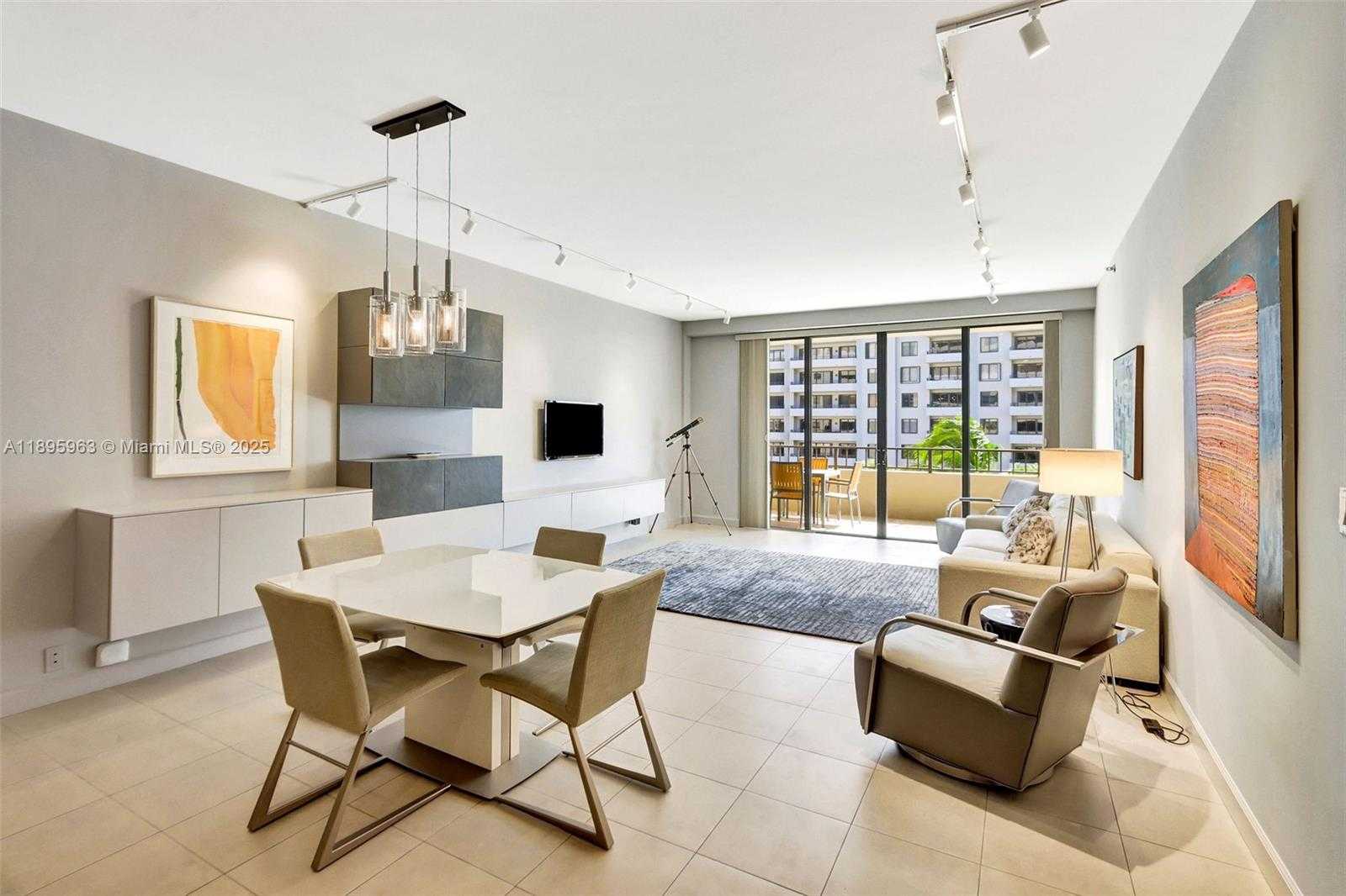 Small Image of 251 CRANDON BLVD #628, Key Biscayne Number 2