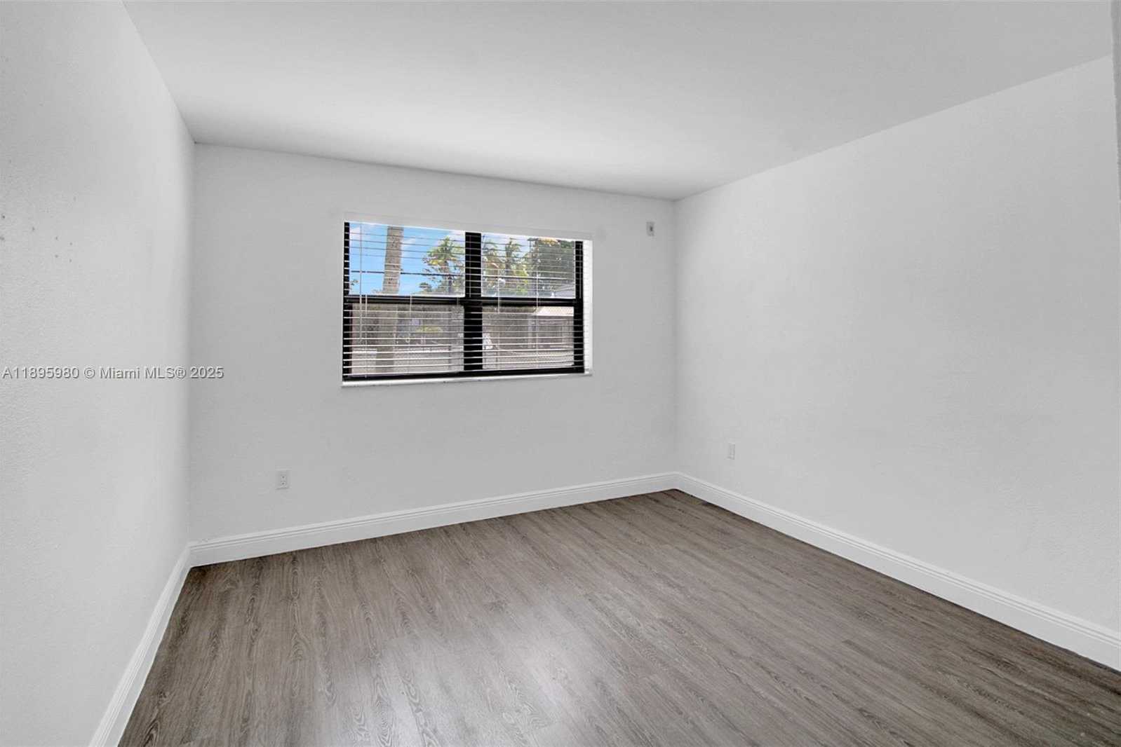 Small Image of 7090 NORTH WEST 179TH ST #109, Hialeah Number 15