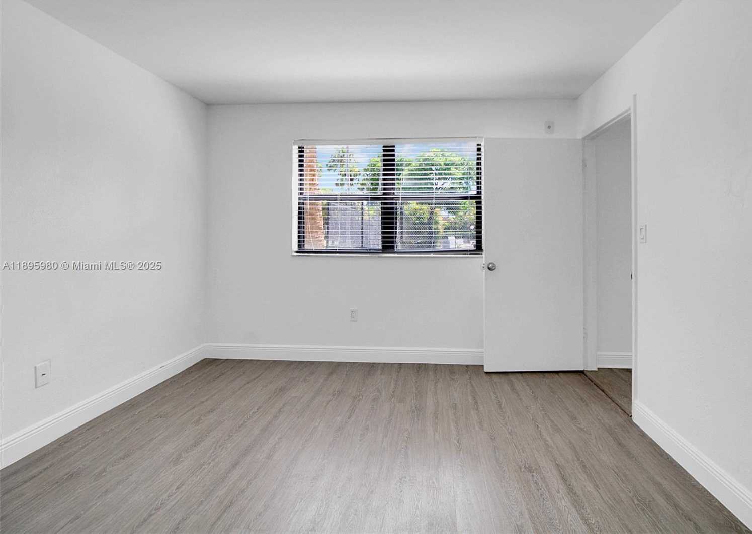 Small Image of 7090 NORTH WEST 179TH ST #109, Hialeah Number 20