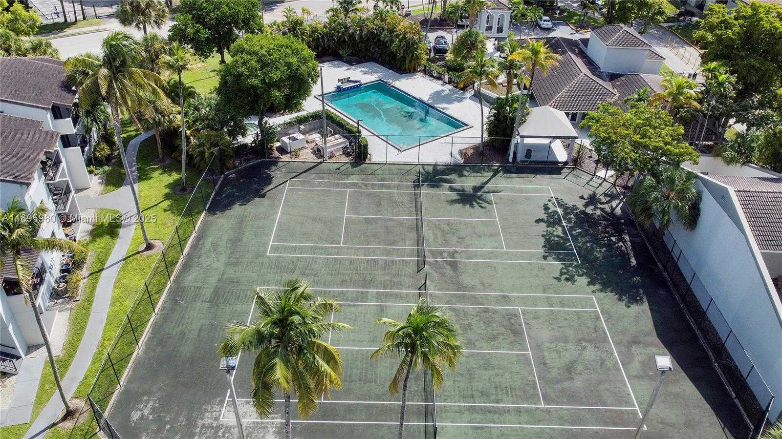 Small Image of 7090 NORTH WEST 179TH ST #109, Hialeah Number 5