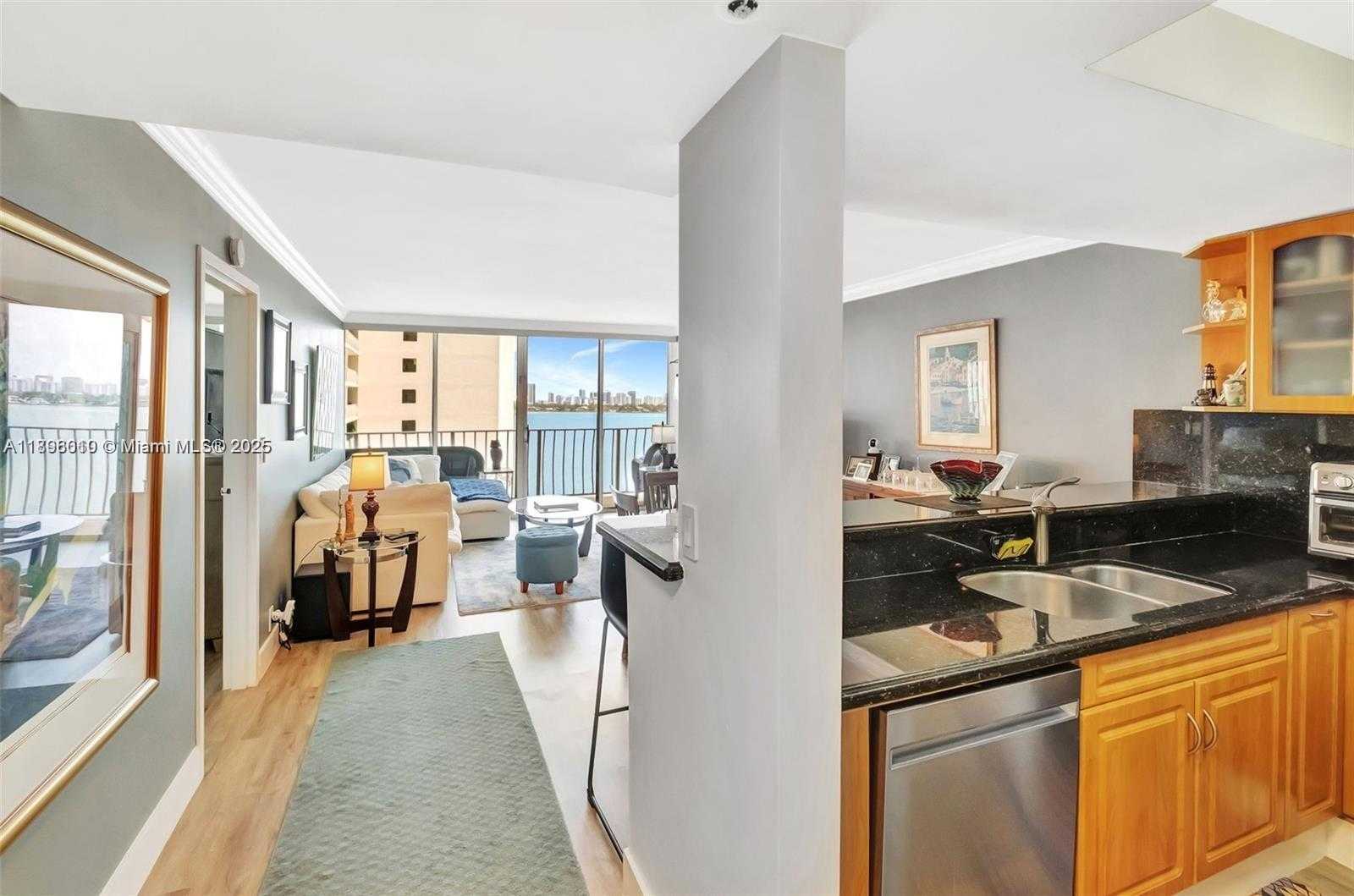 Small Image of 7601 EAST TREASURE DR #1410, North Bay Village Number 11