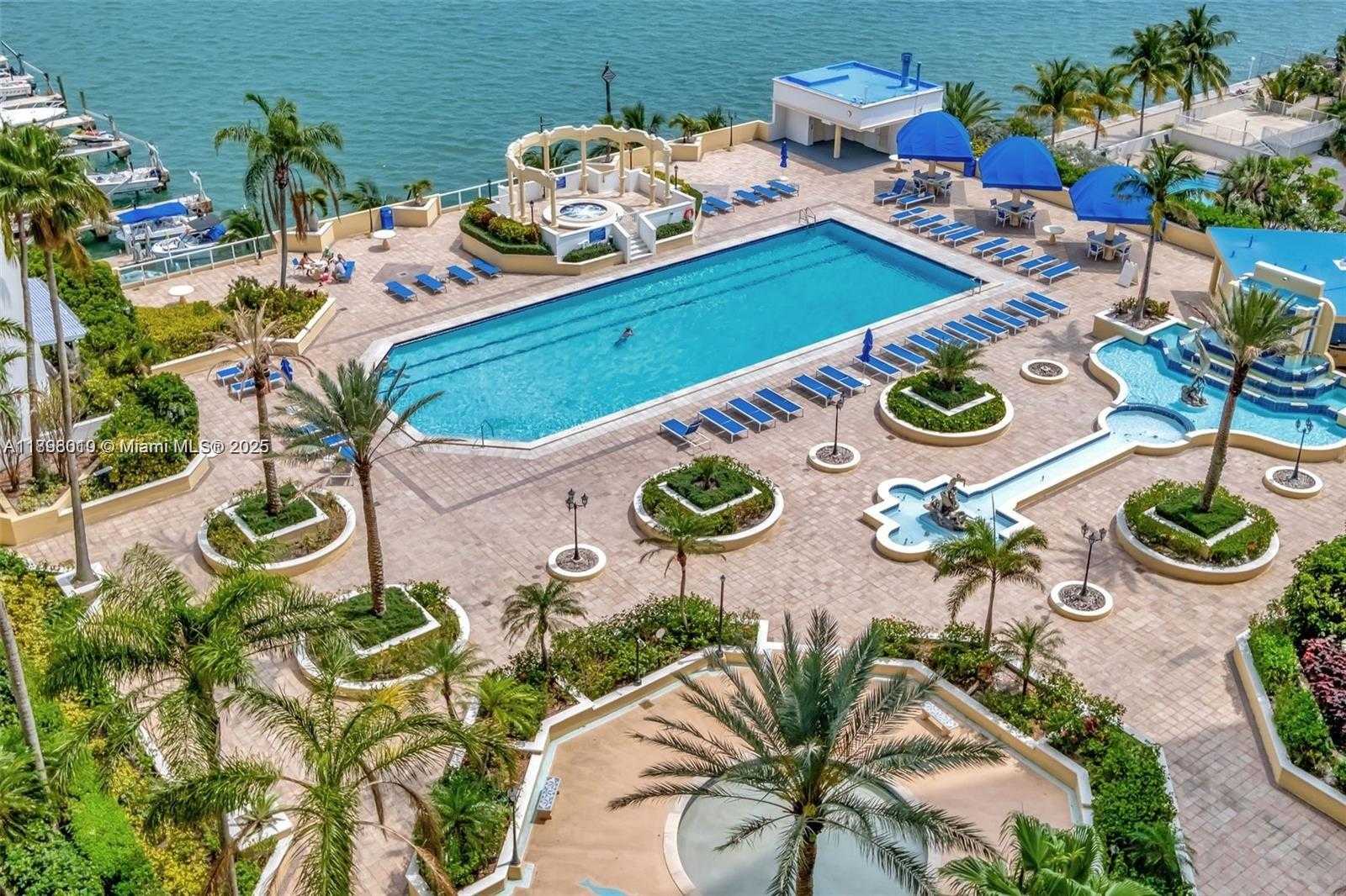 Small Image of 7601 EAST TREASURE DR #1410, North Bay Village Number 27