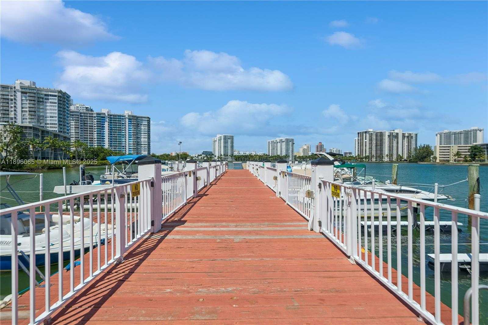 Small Image of 2851 LEONARD DR #J610, Aventura Number 9