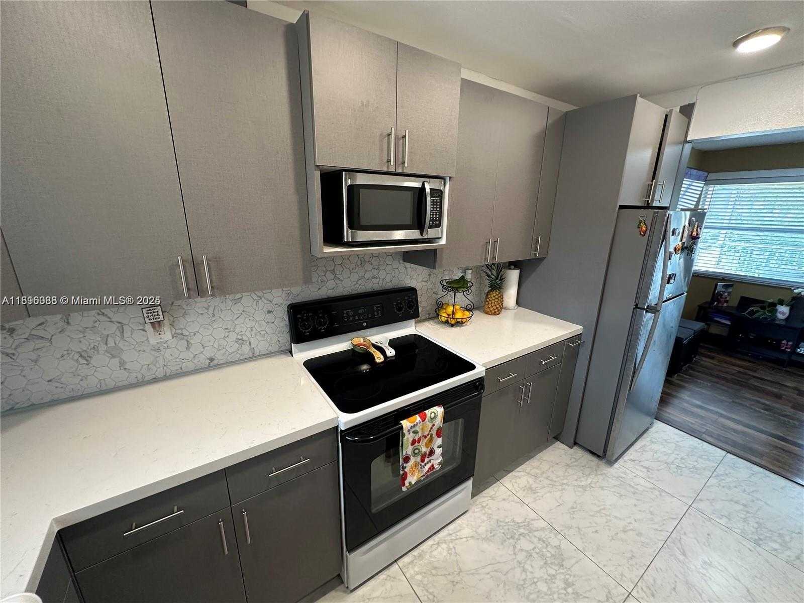 Small Image of 2278 SOUTH EAST 27TH DR #201-G, Homestead Number 10