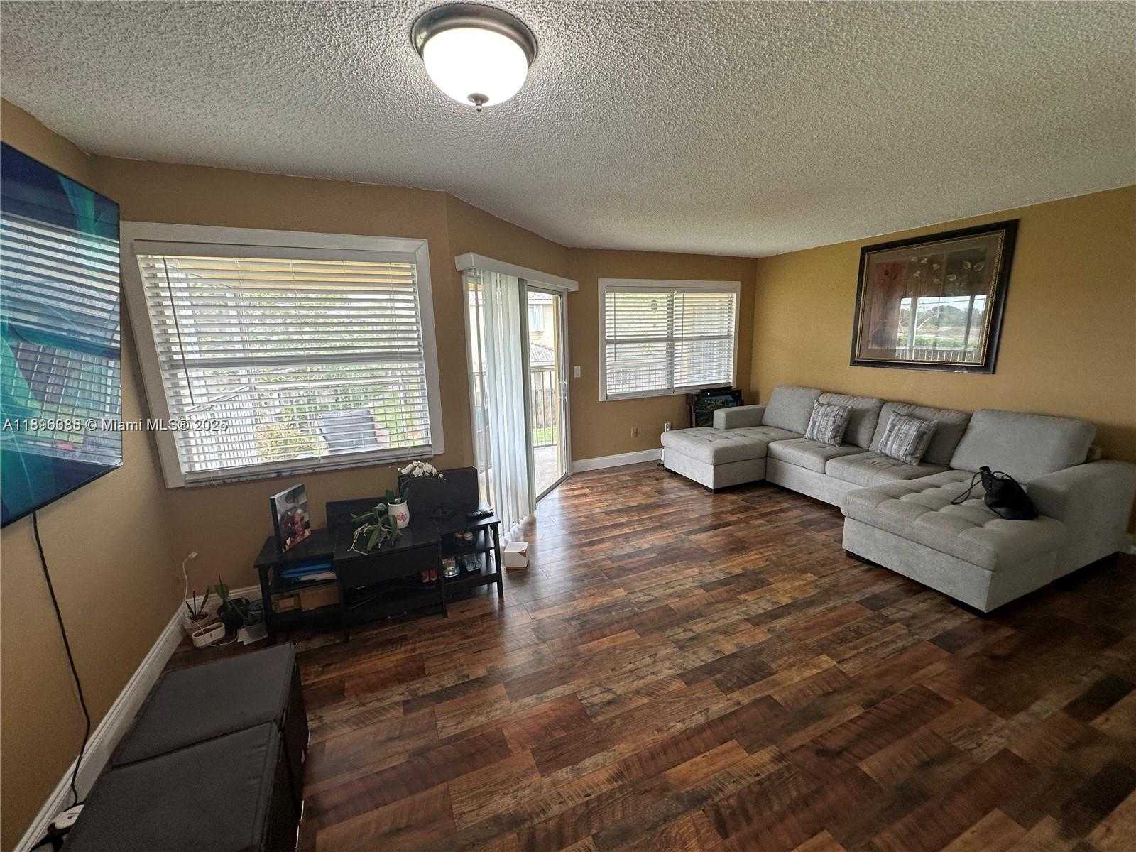 Small Image of 2278 SOUTH EAST 27TH DR #201-G, Homestead Number 7