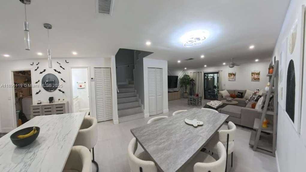 Small Image of 9441 NORTH WEST 15TH ST #232, Pembroke Pines Number 7