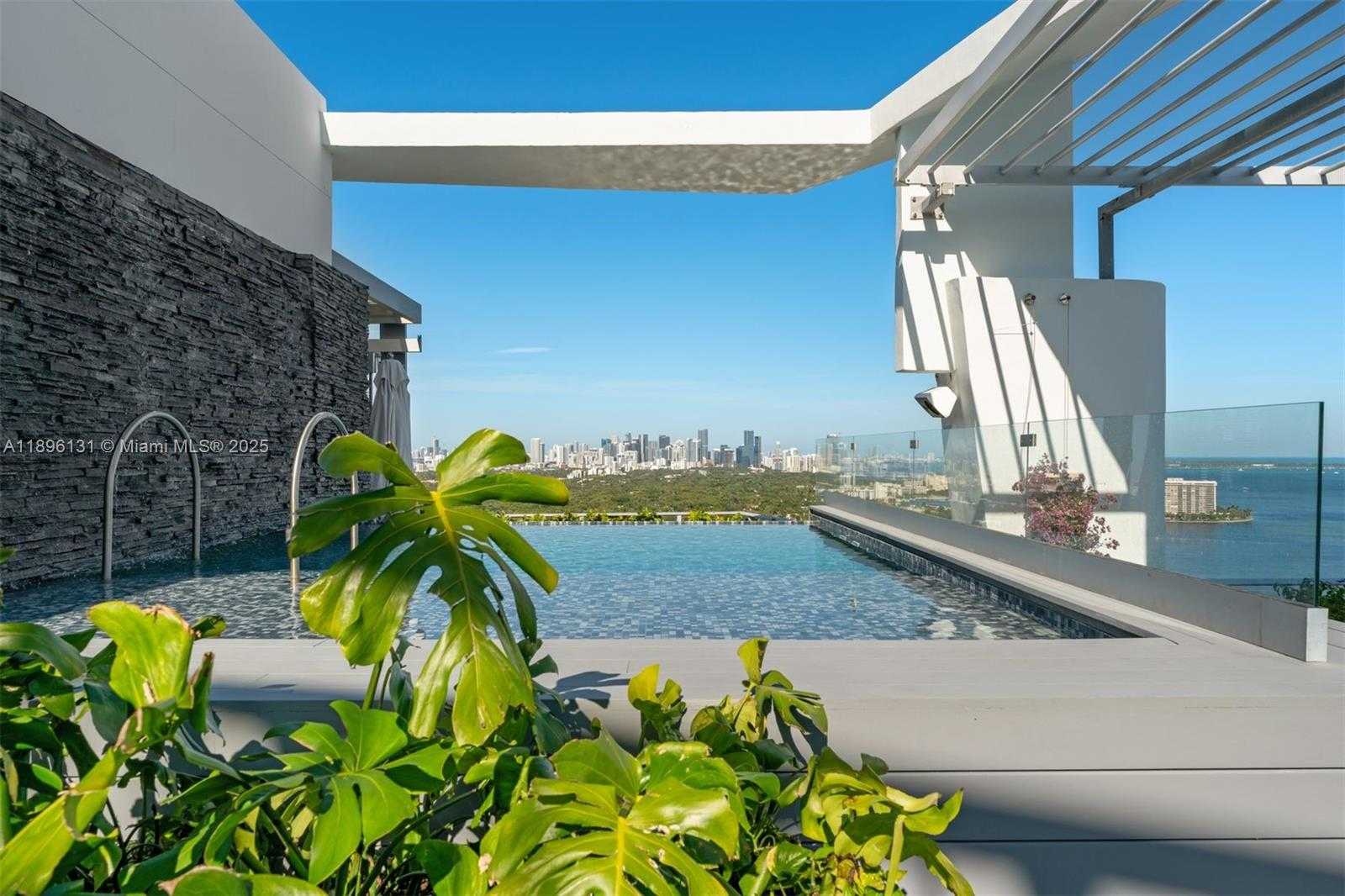 Small Image of 2627 SOUTH BAYSHORE DR #3201, Miami Number 4