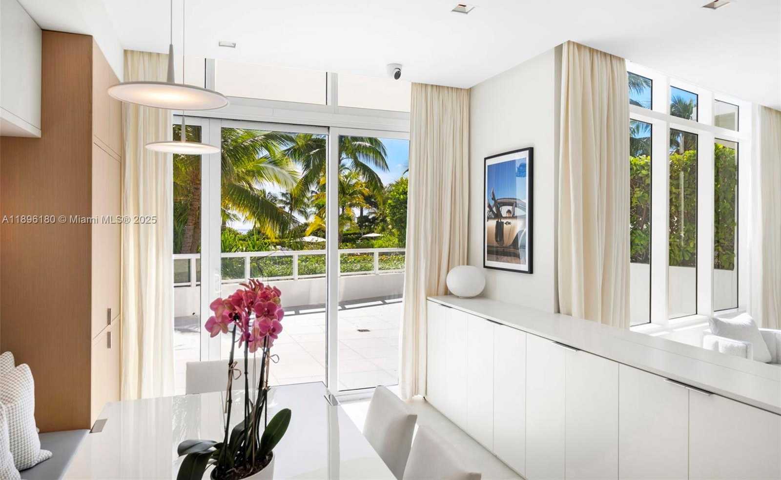 Small Image of 50 SOUTH POINTE DR #TWN7, Miami Beach Number 7