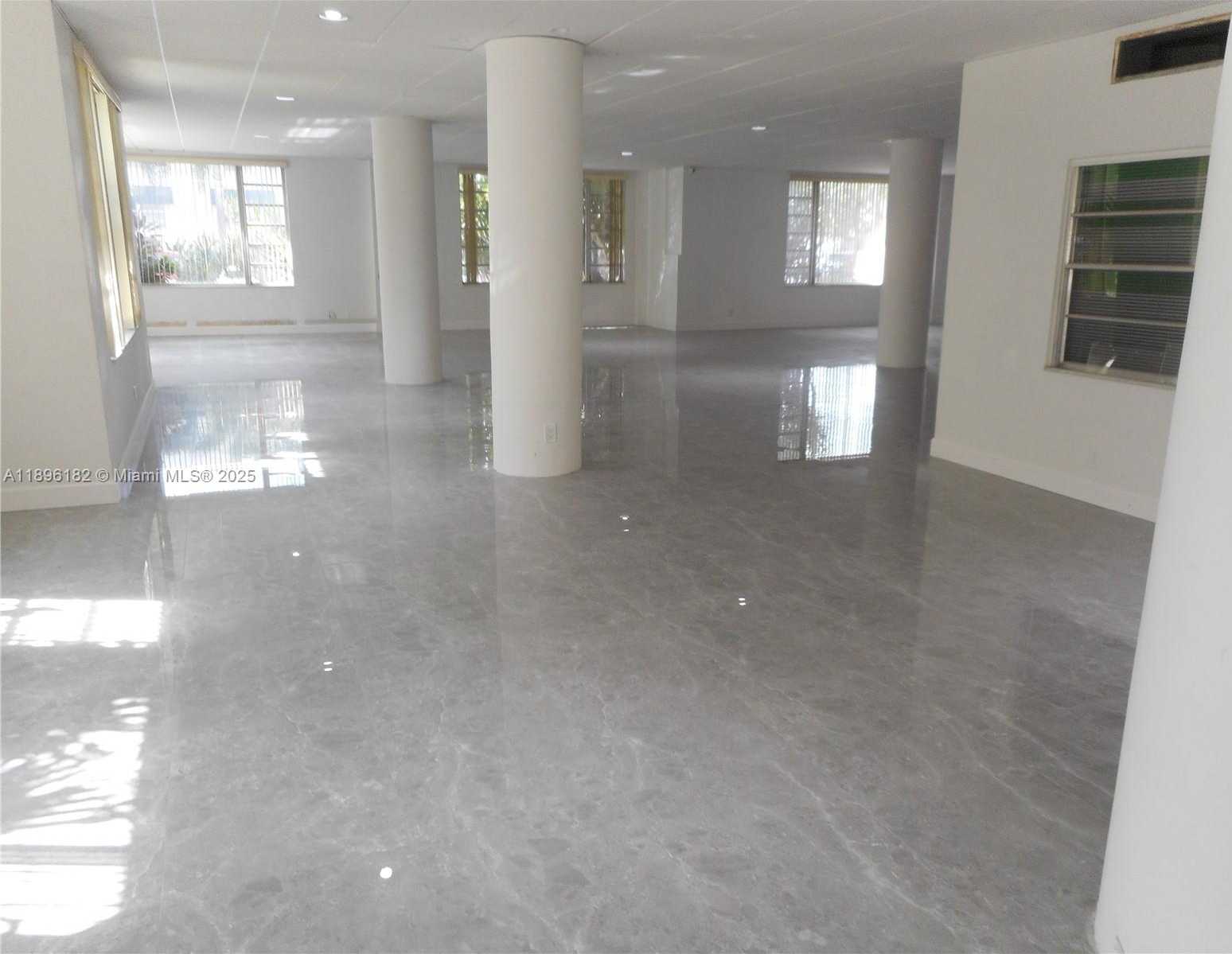 Small Image of 9700 EAST BAY HARBOR DR #505, Bay Harbor Islands Number 14