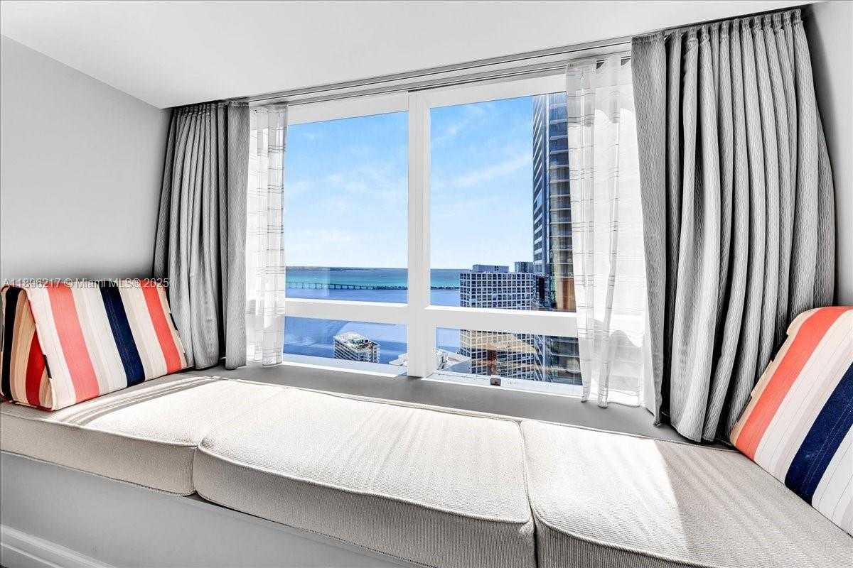 Small Image of 1435 BRICKELL AVE #3603, Miami Number 22