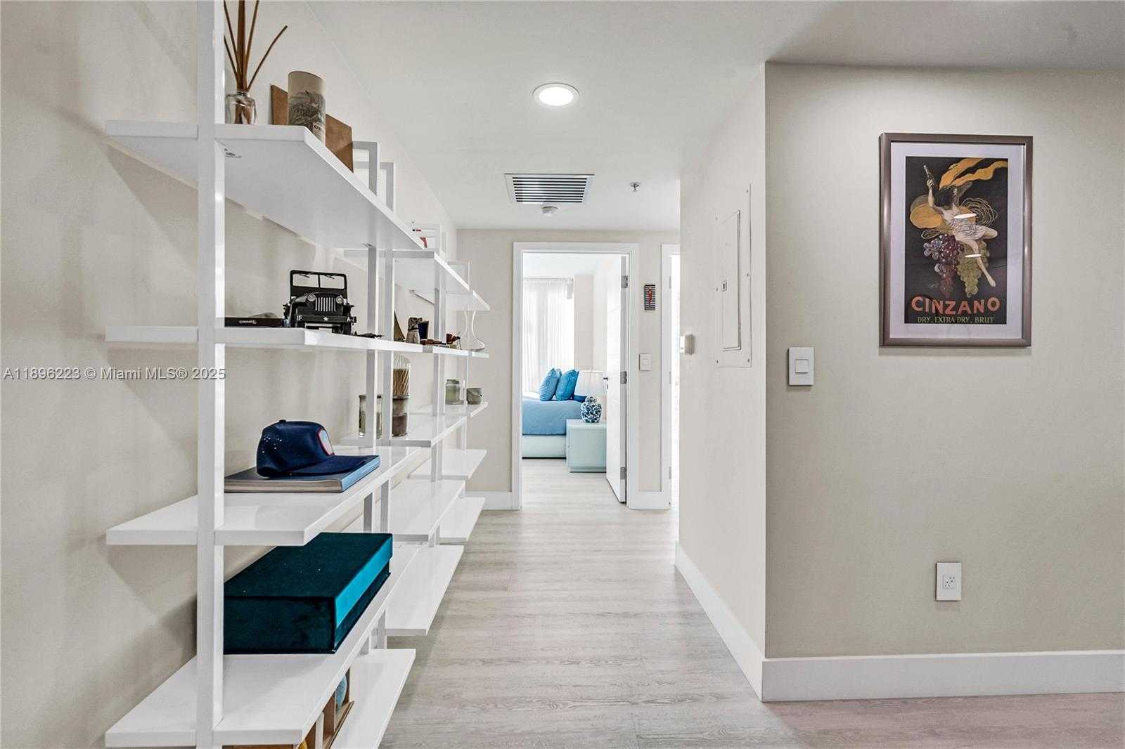 Small Image of 665 NORTH EAST 25TH ST #2301, Miami Number 6