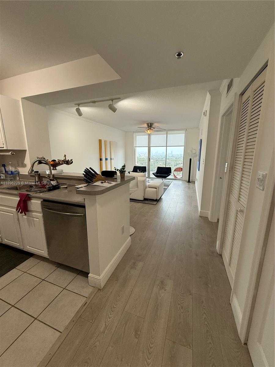 Small Image of 2665 SOUTH WEST 37TH AVE #1213, Miami Number 7