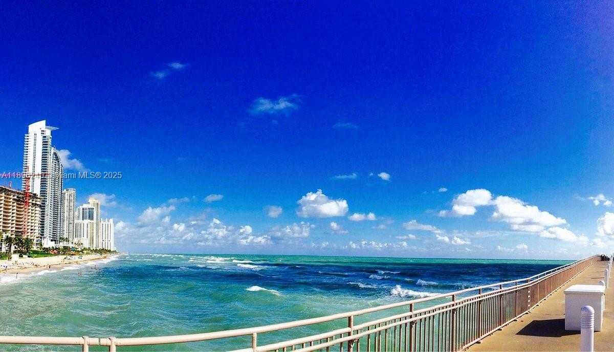 Small Image of 201 178TH DR #426, Sunny Isles Beach Number 21