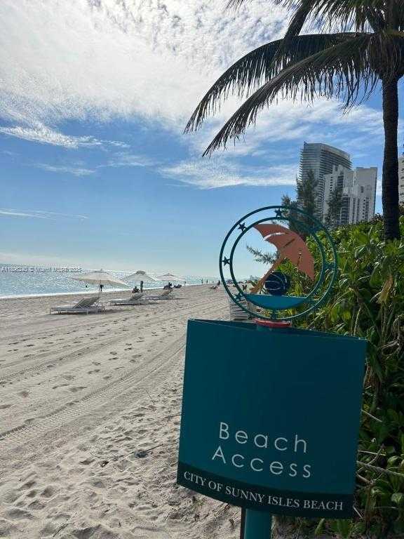 Small Image of 201 178TH DR #426, Sunny Isles Beach Number 22