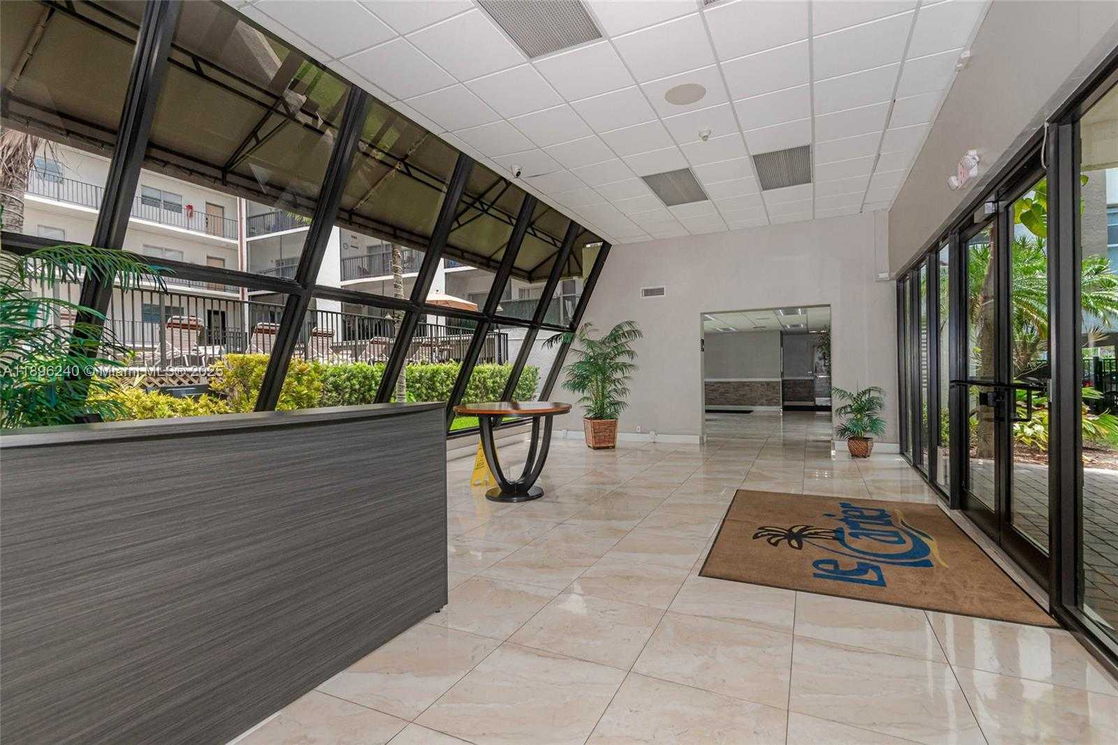 Small Image of 201 178TH DR #426, Sunny Isles Beach Number 32