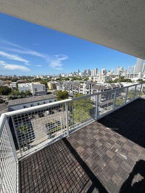 Small Image of 900 SOUTH WEST 8TH ST #904, Miami Number 18