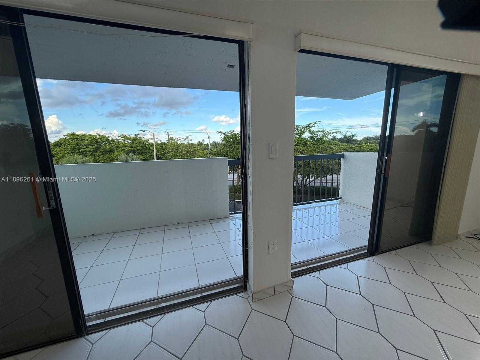 Small Image of 5900 SOUTH WEST 127TH AVE #3406, Miami Number 10