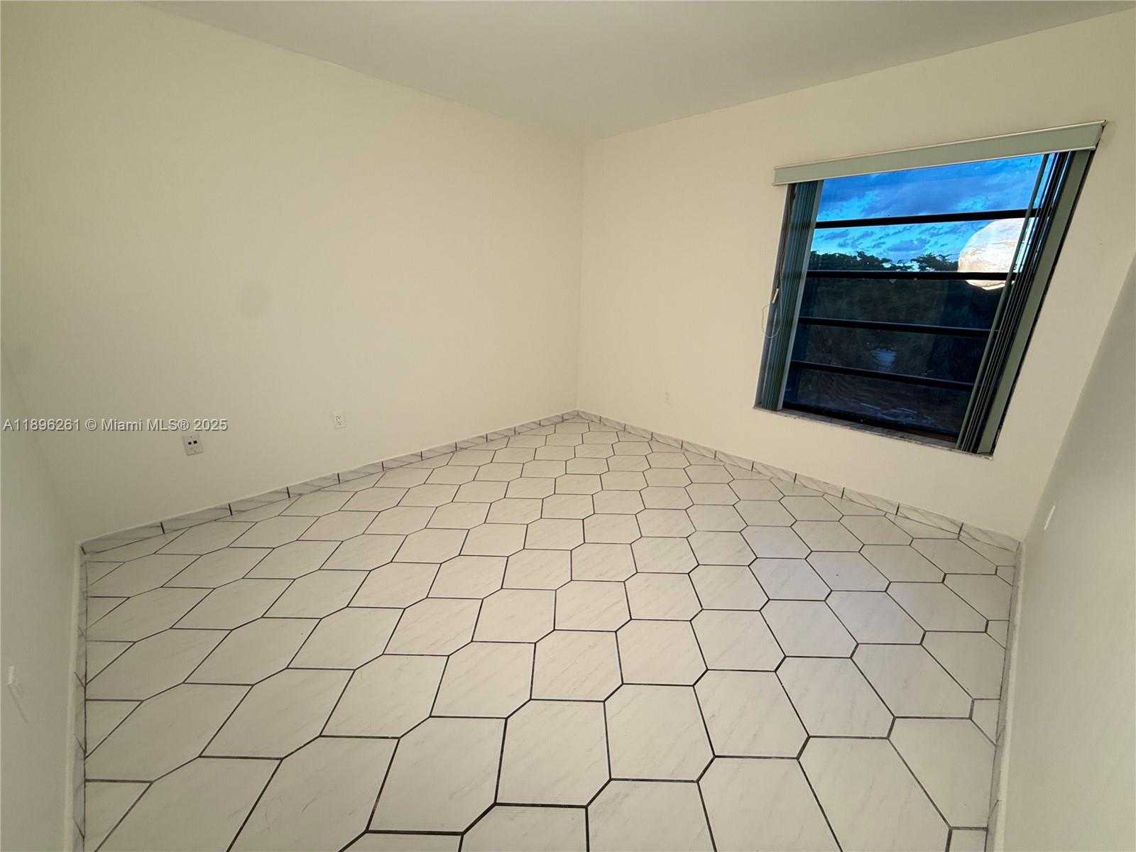 Small Image of 5900 SOUTH WEST 127TH AVE #3406, Miami Number 25