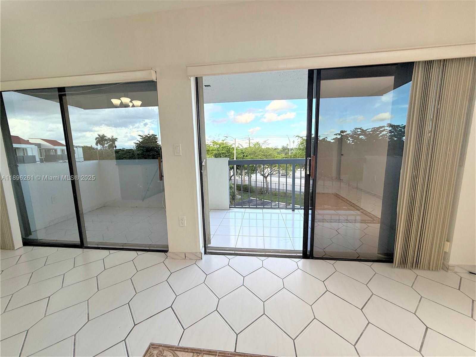 Small Image of 5900 SOUTH WEST 127TH AVE #3406, Miami Number 6