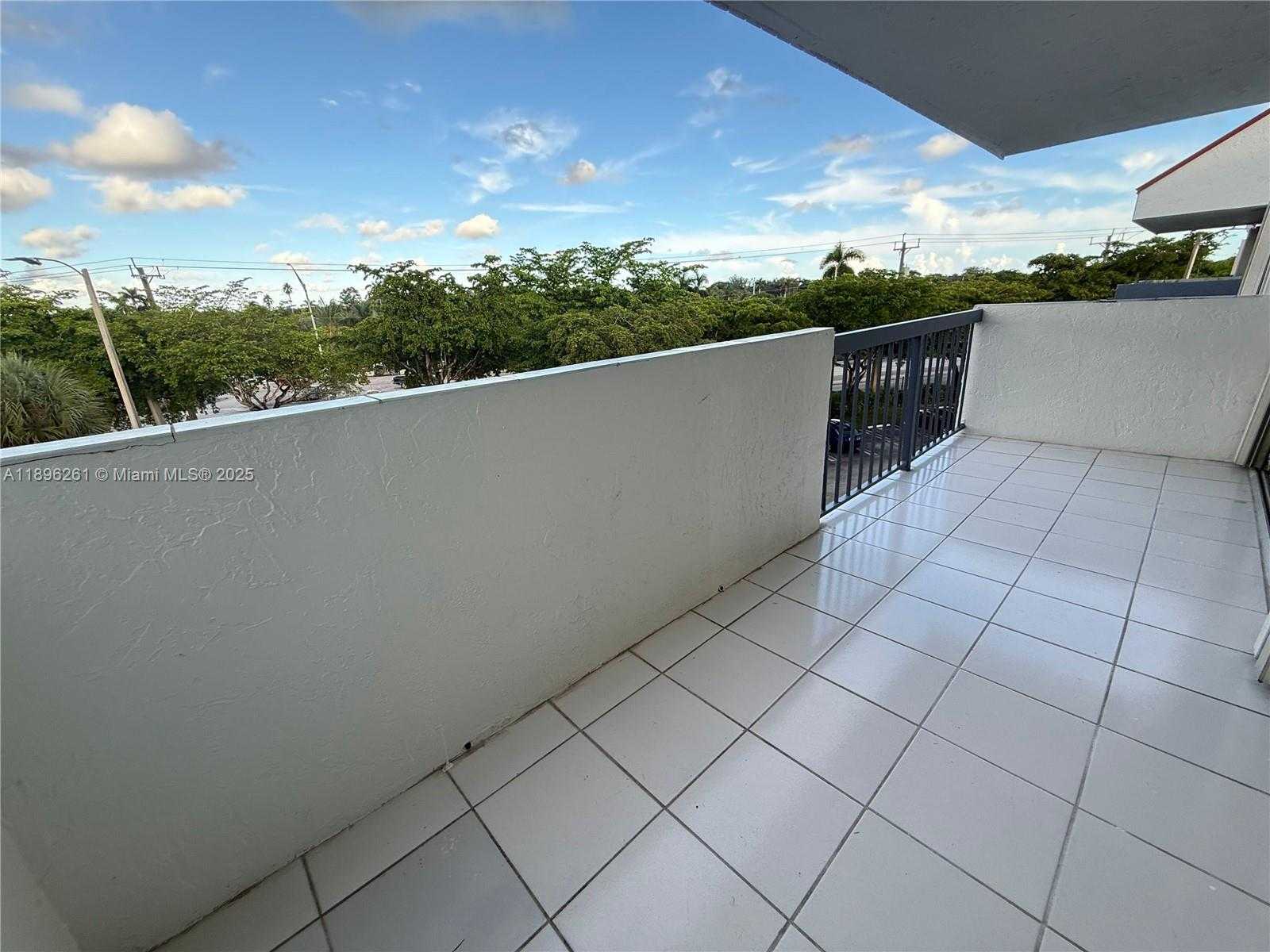 Small Image of 5900 SOUTH WEST 127TH AVE #3406, Miami Number 7