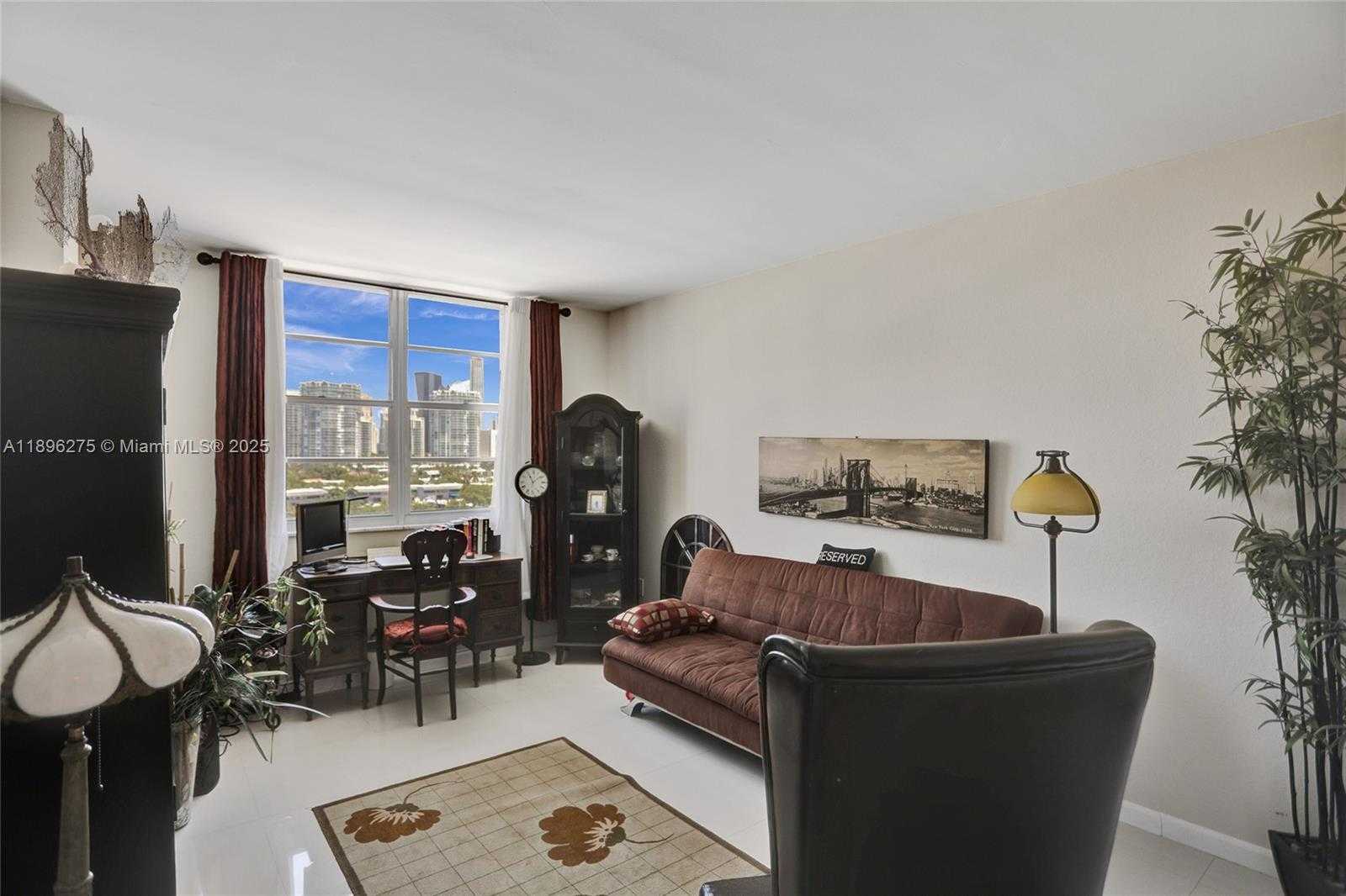 Small Image of 500 BAYVIEW DR #731, Sunny Isles Beach Number 26