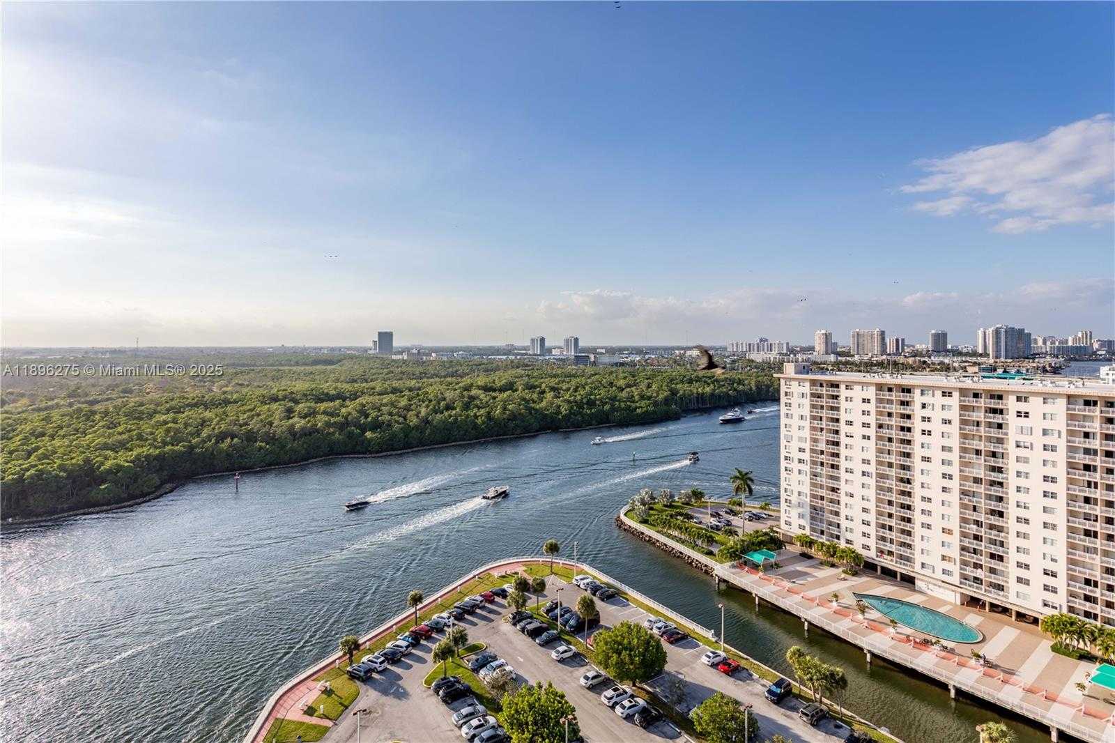 Small Image of 500 BAYVIEW DR #731, Sunny Isles Beach Number 36