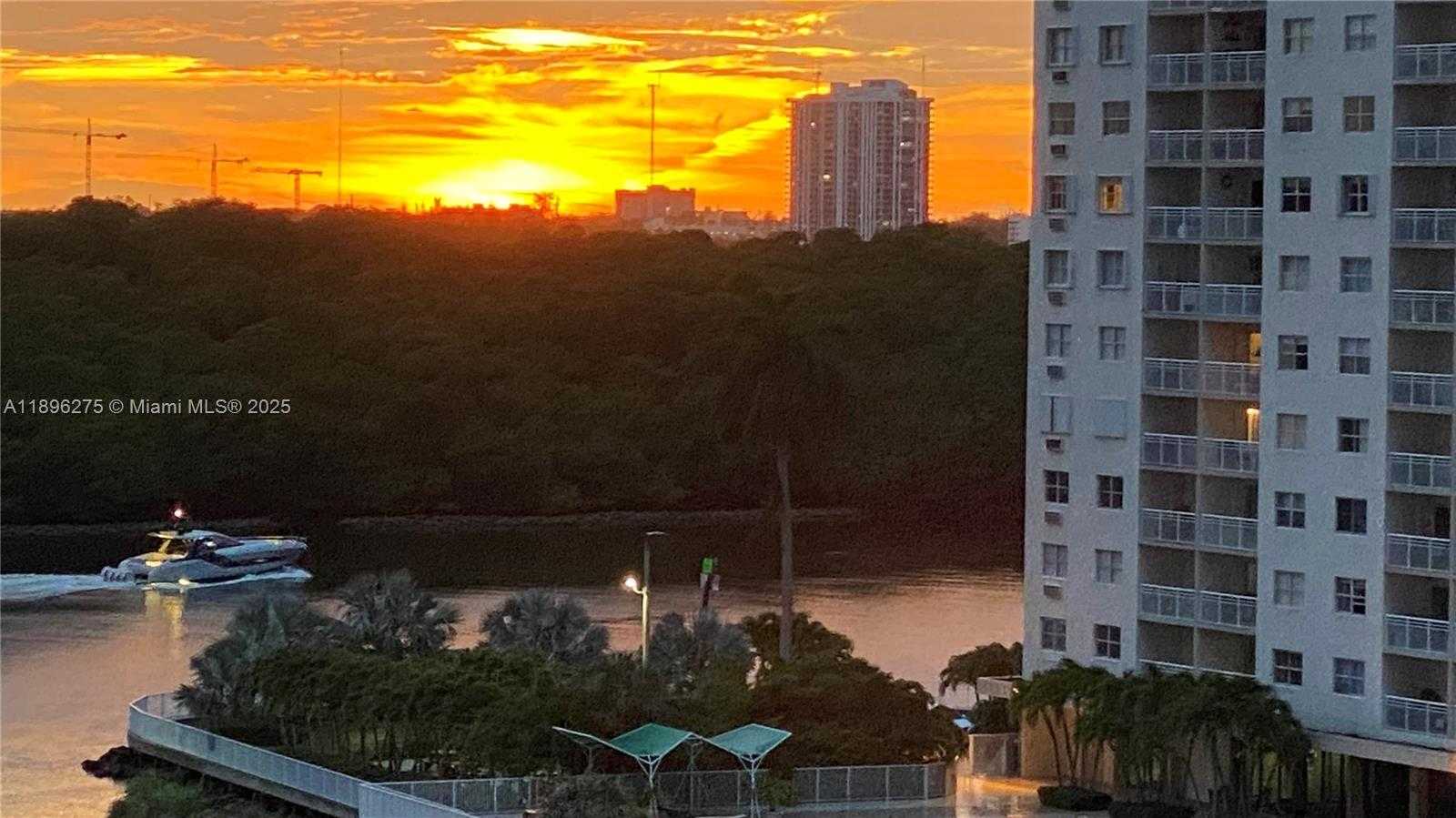 Small Image of 500 BAYVIEW DR #731, Sunny Isles Beach Number 45