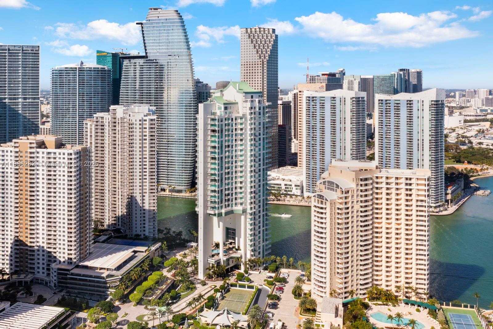 Small Image of 900 BRICKELL KEY BLVD #PH3403, Miami Number 6