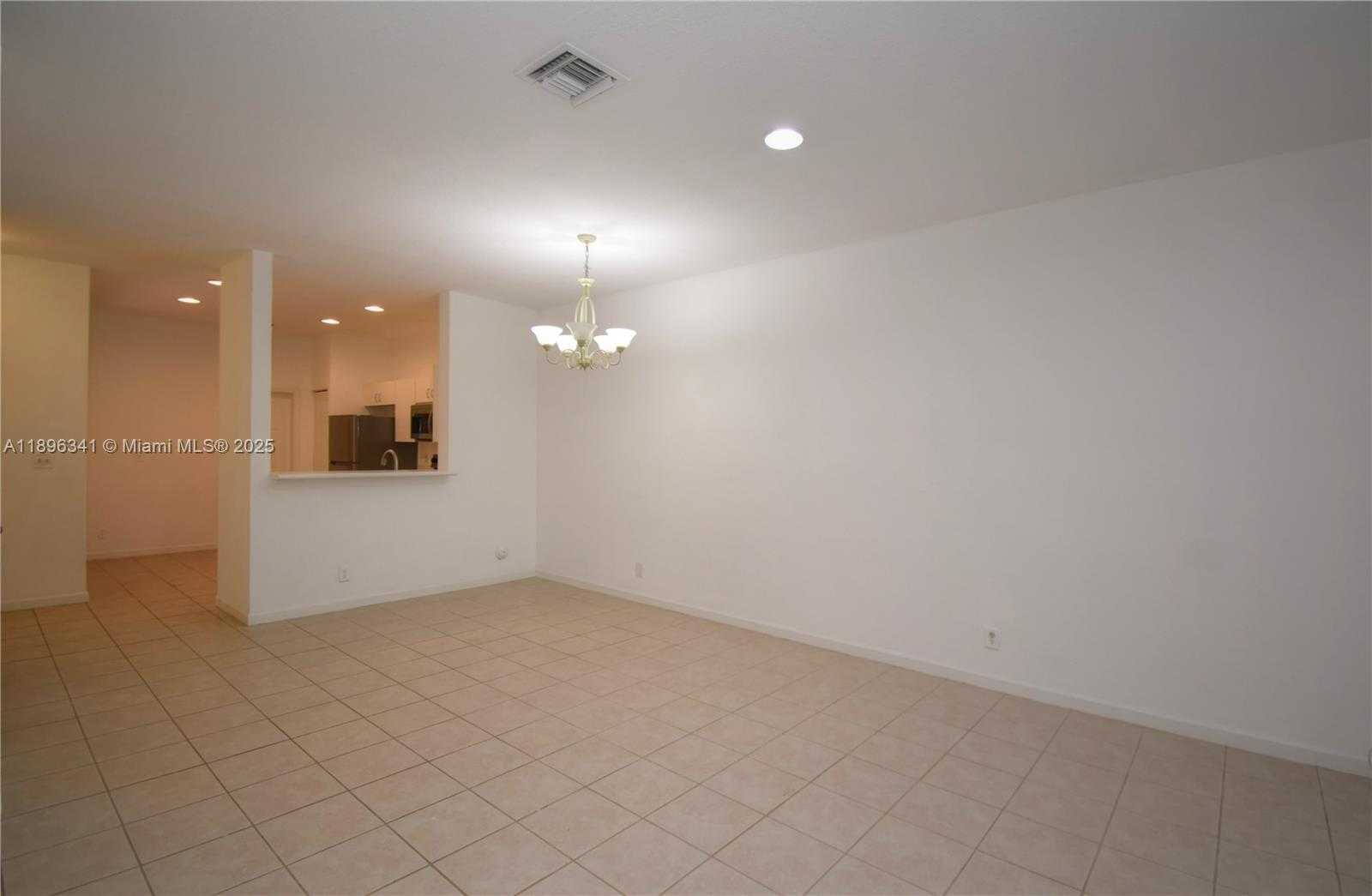 Small Image of 3873 TREE TOP DR, Weston Number 6