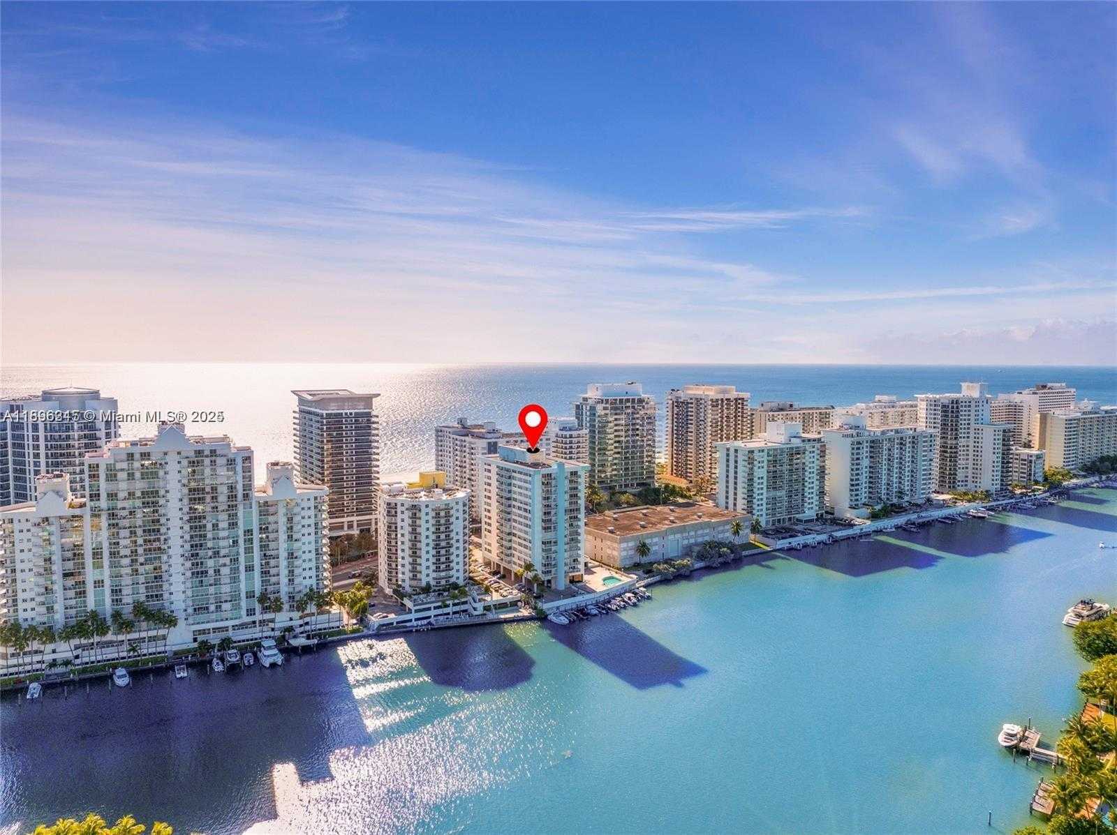 Small Image of 5838 COLLINS AVE #2F, Miami Beach Number 17