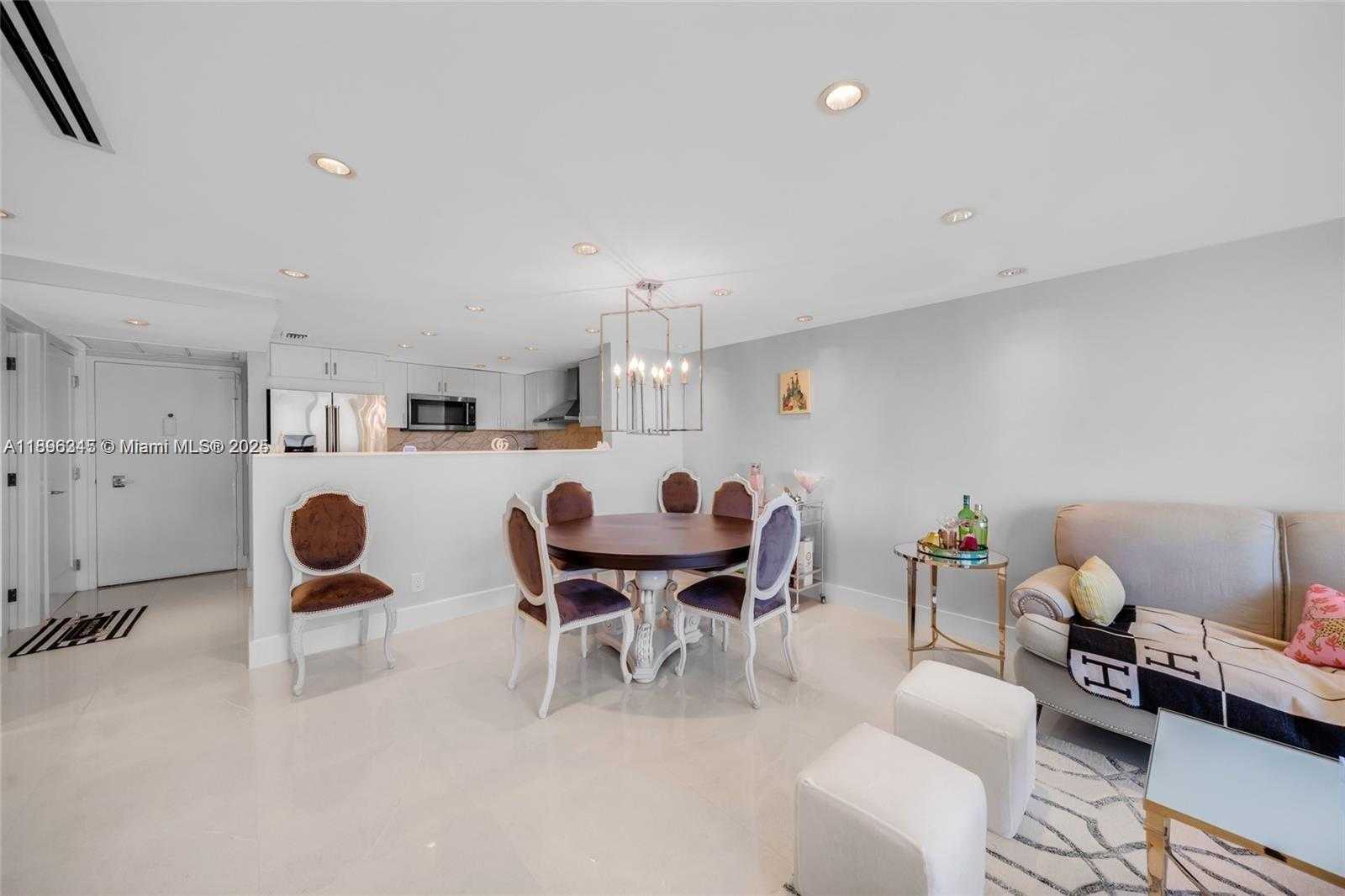 Small Image of 5838 COLLINS AVE #2F, Miami Beach Number 5