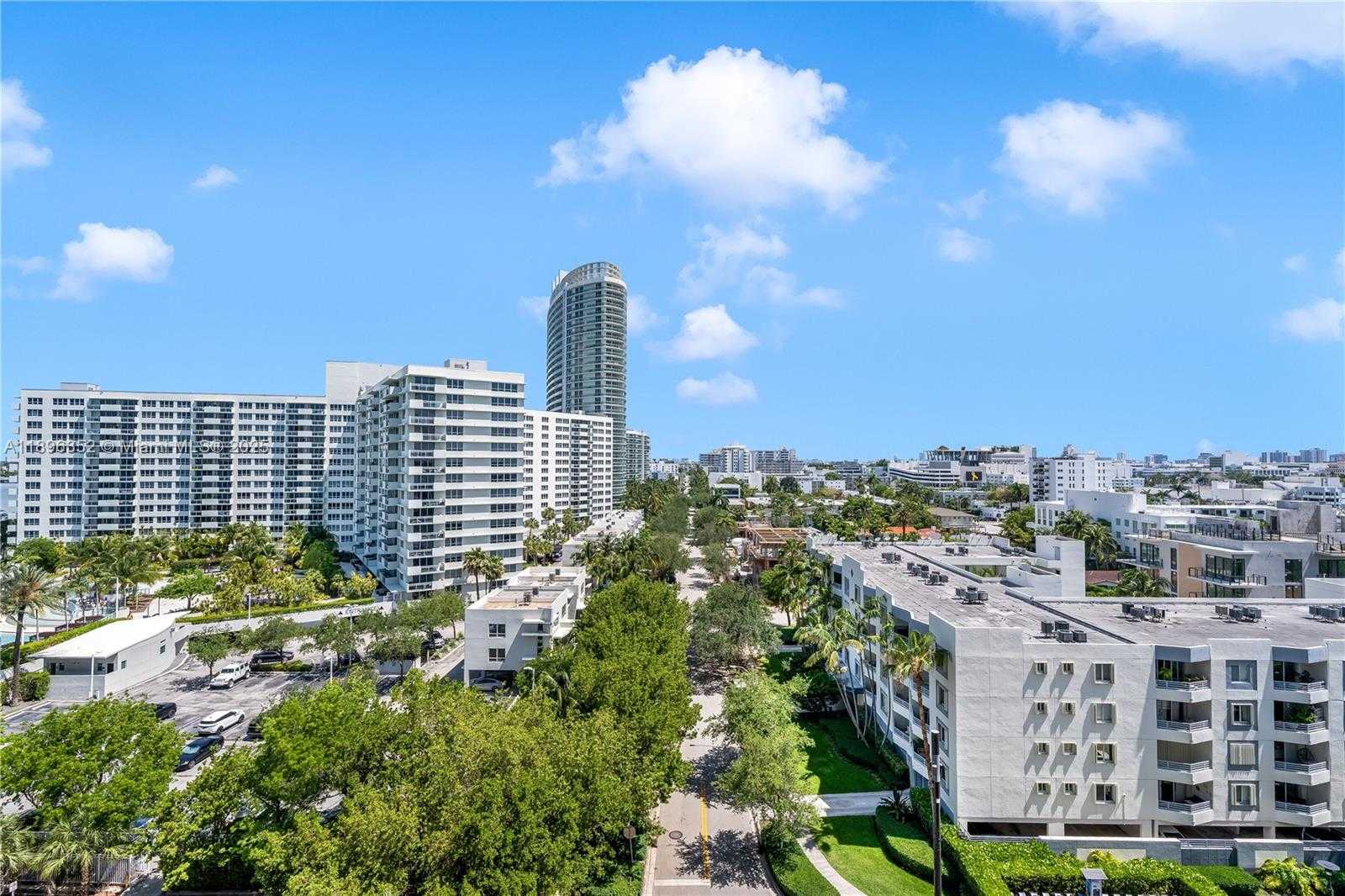 Small Image of 1330 WEST AVE #905, Miami Beach Number 10