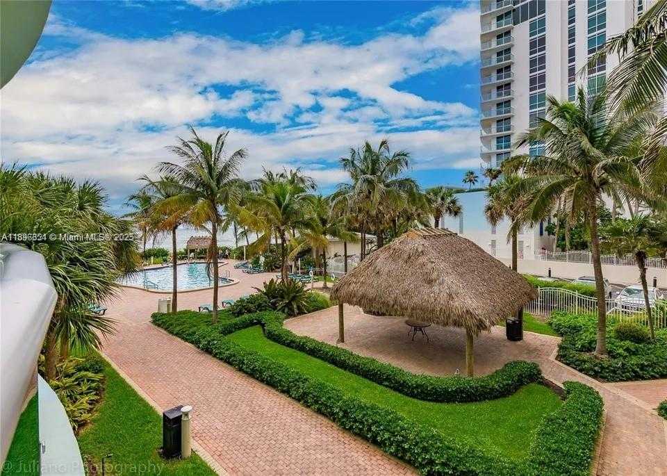 Small Image of 3901 SOUTH OCEAN DR #2H, Hollywood Number 2