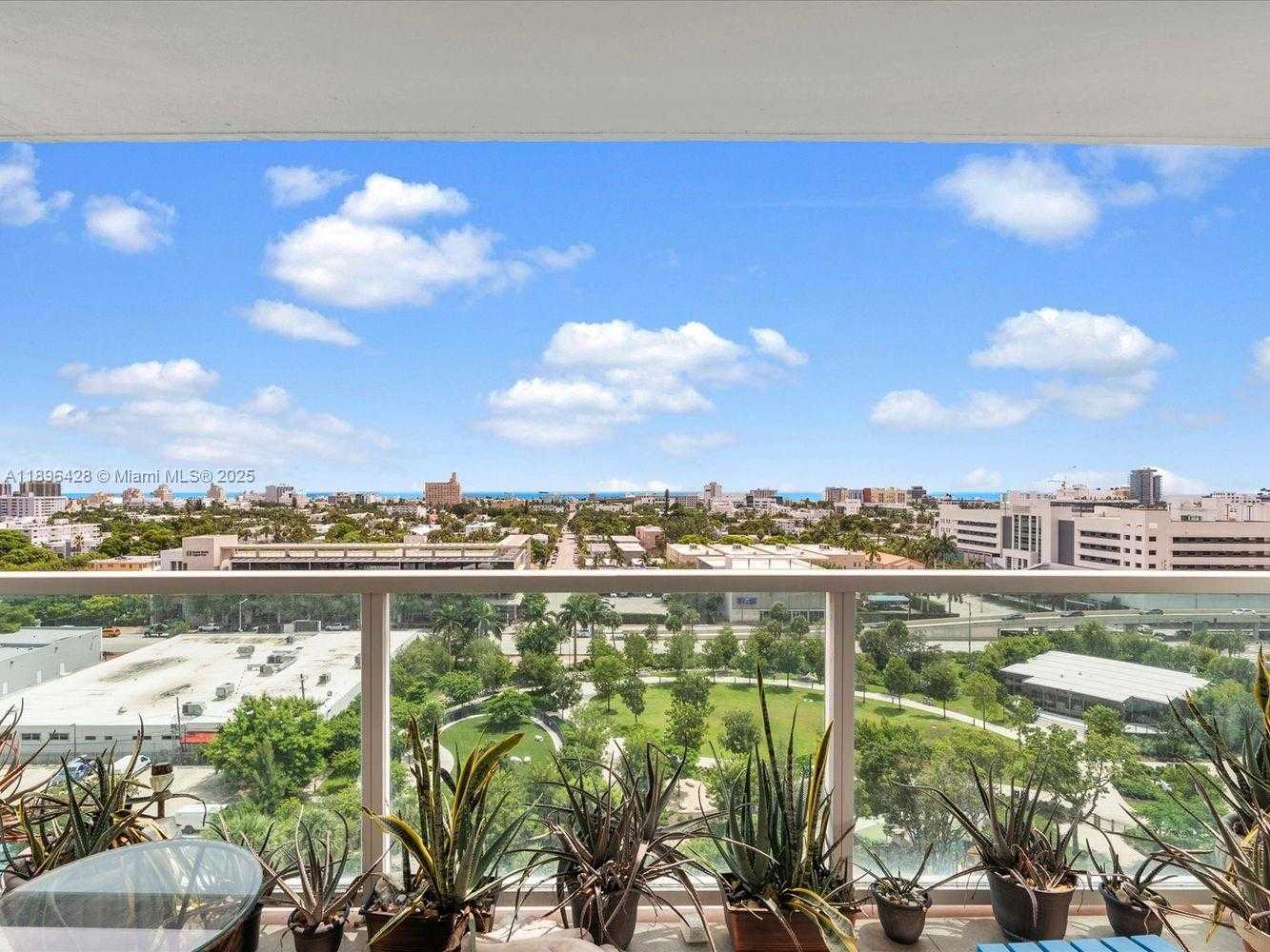 Small Image of 650 WEST AVE #1208, Miami Beach Number 16
