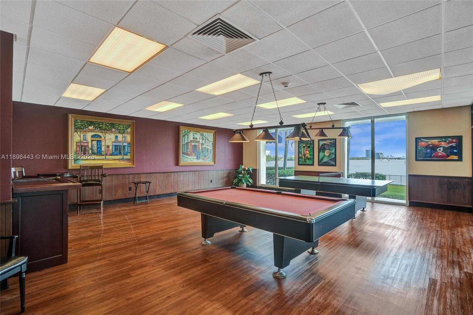 Small Image of 500 BAYVIEW DR #118, Sunny Isles Beach Number 55