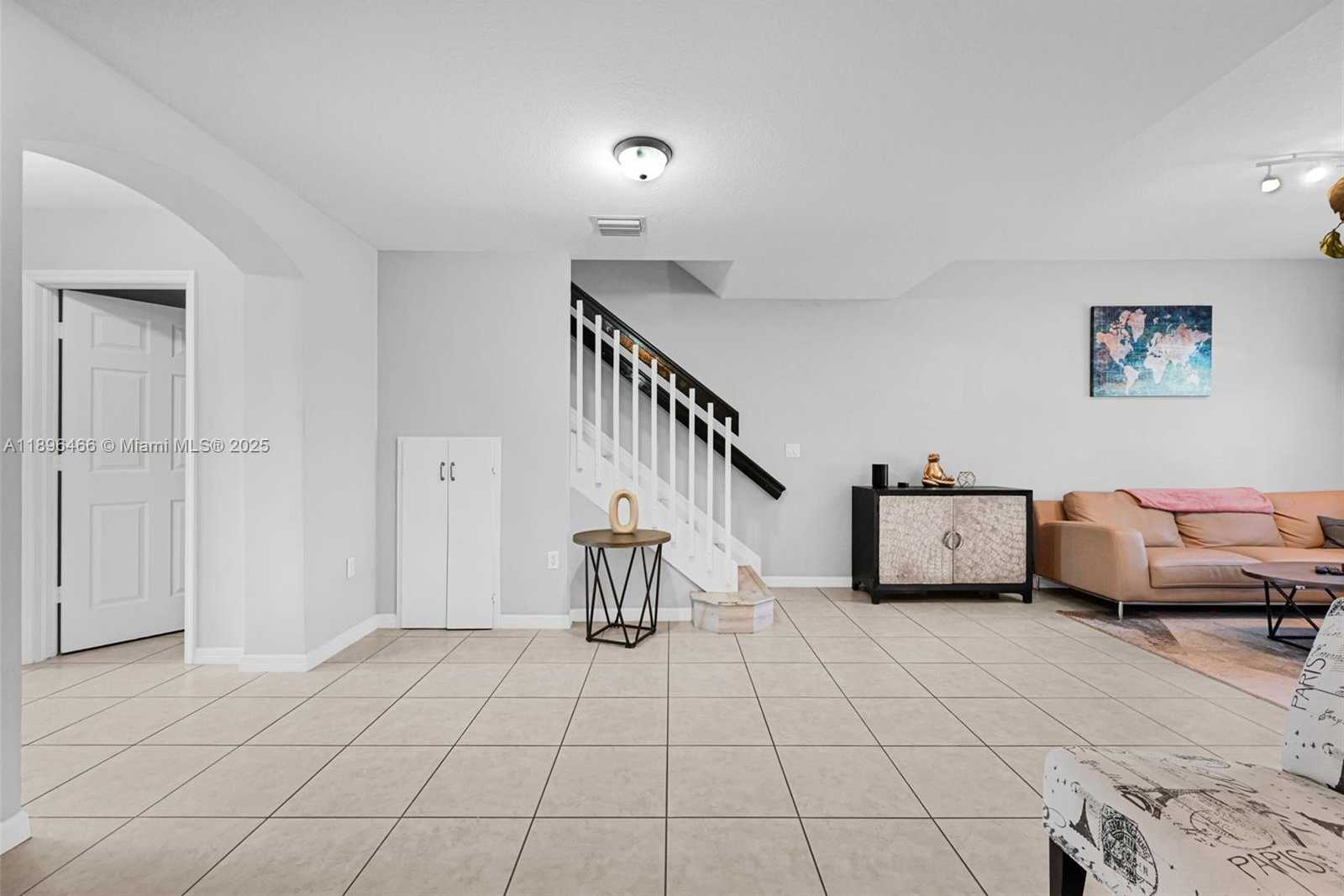 Small Image of 5844 SIENA LN, Hollywood Number 27
