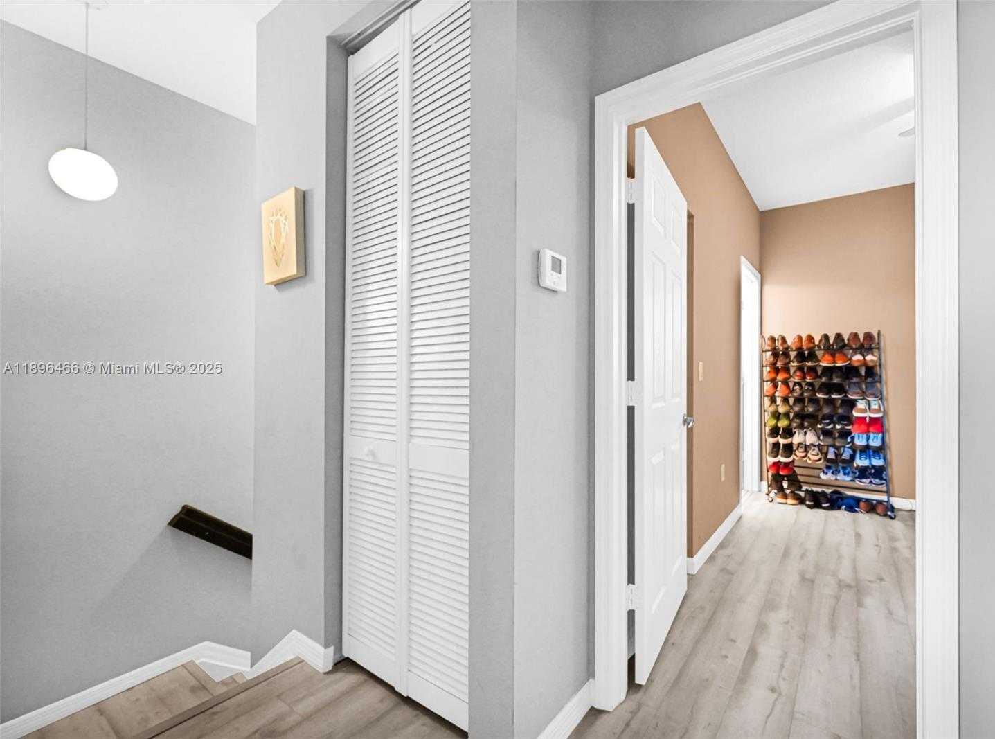 Small Image of 5844 SIENA LN, Hollywood Number 47
