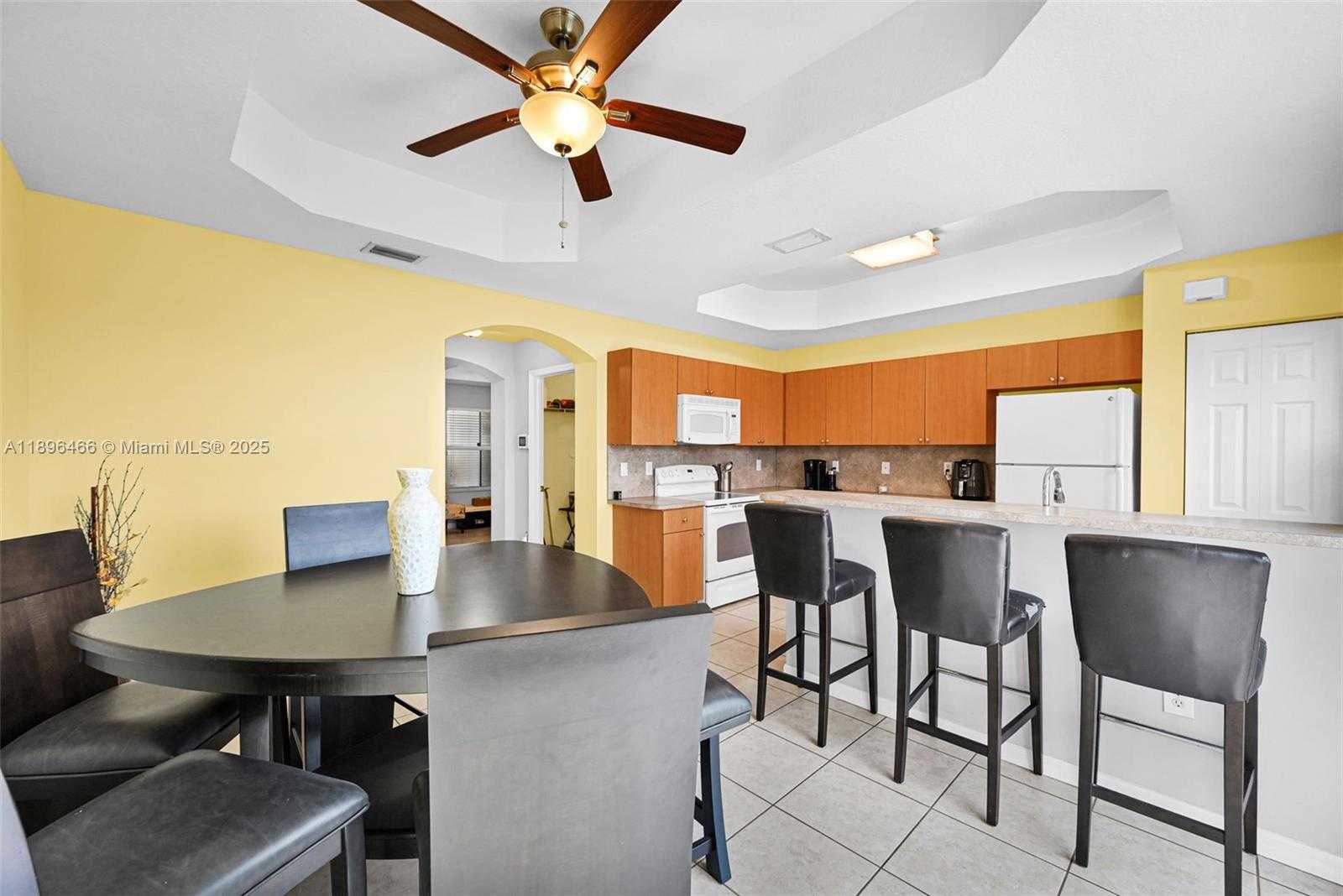 Small Image of 5844 SIENA LN, Hollywood Number 54