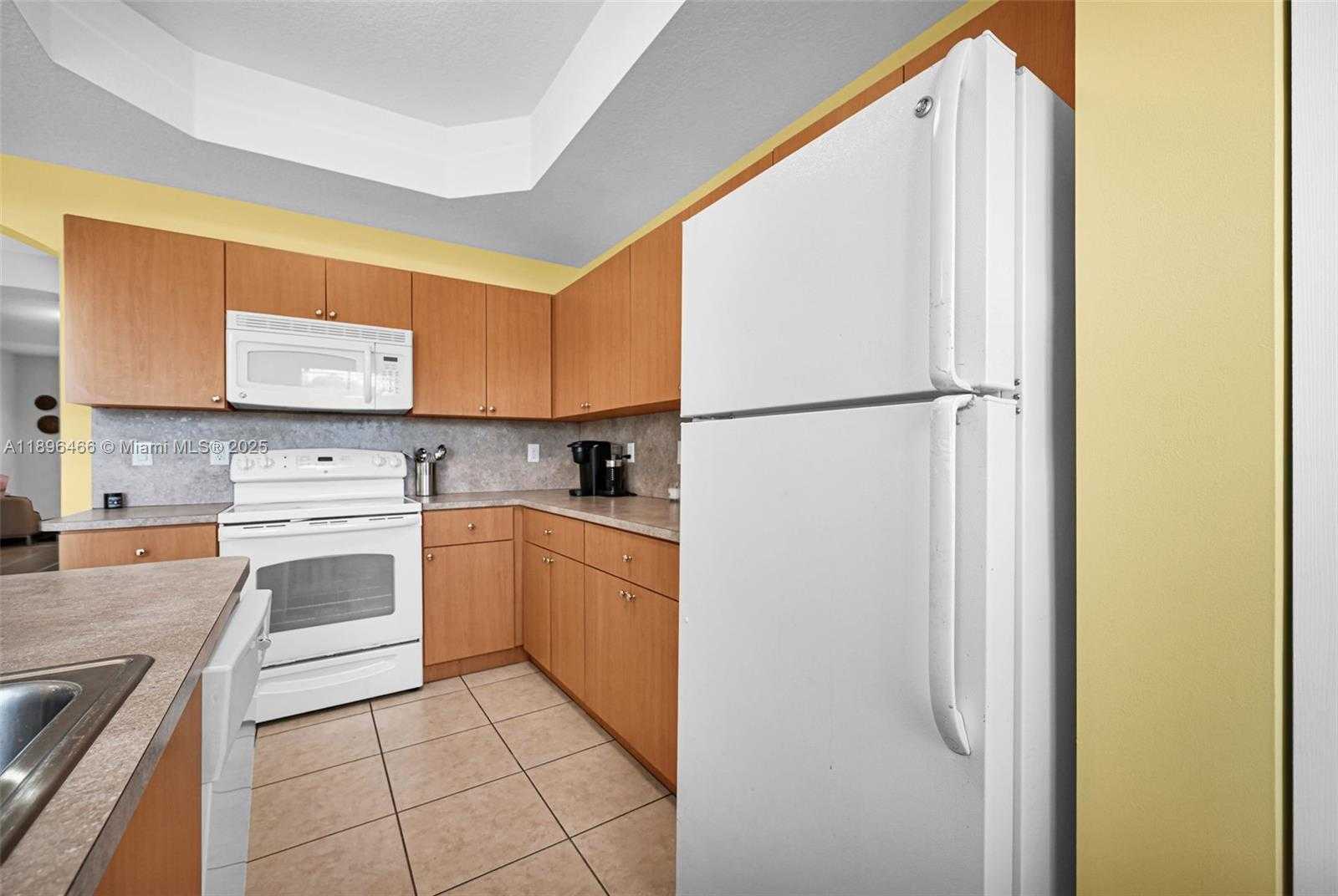 Small Image of 5844 SIENA LN, Hollywood Number 59