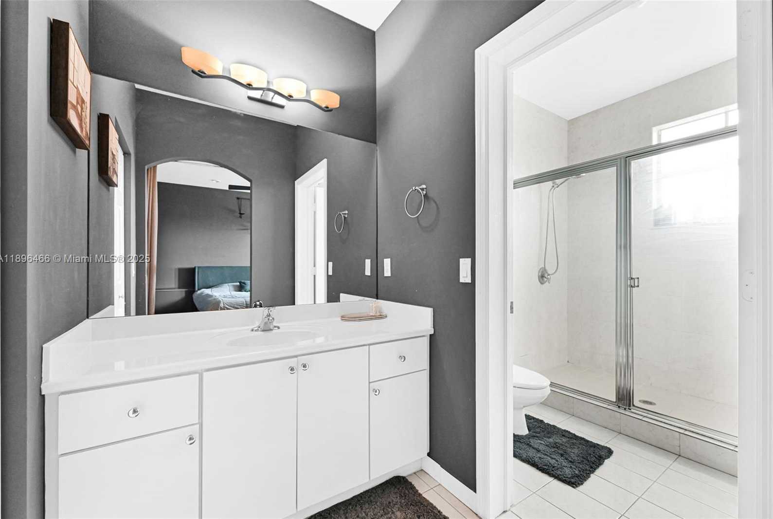 Small Image of 5844 SIENA LN, Hollywood Number 6