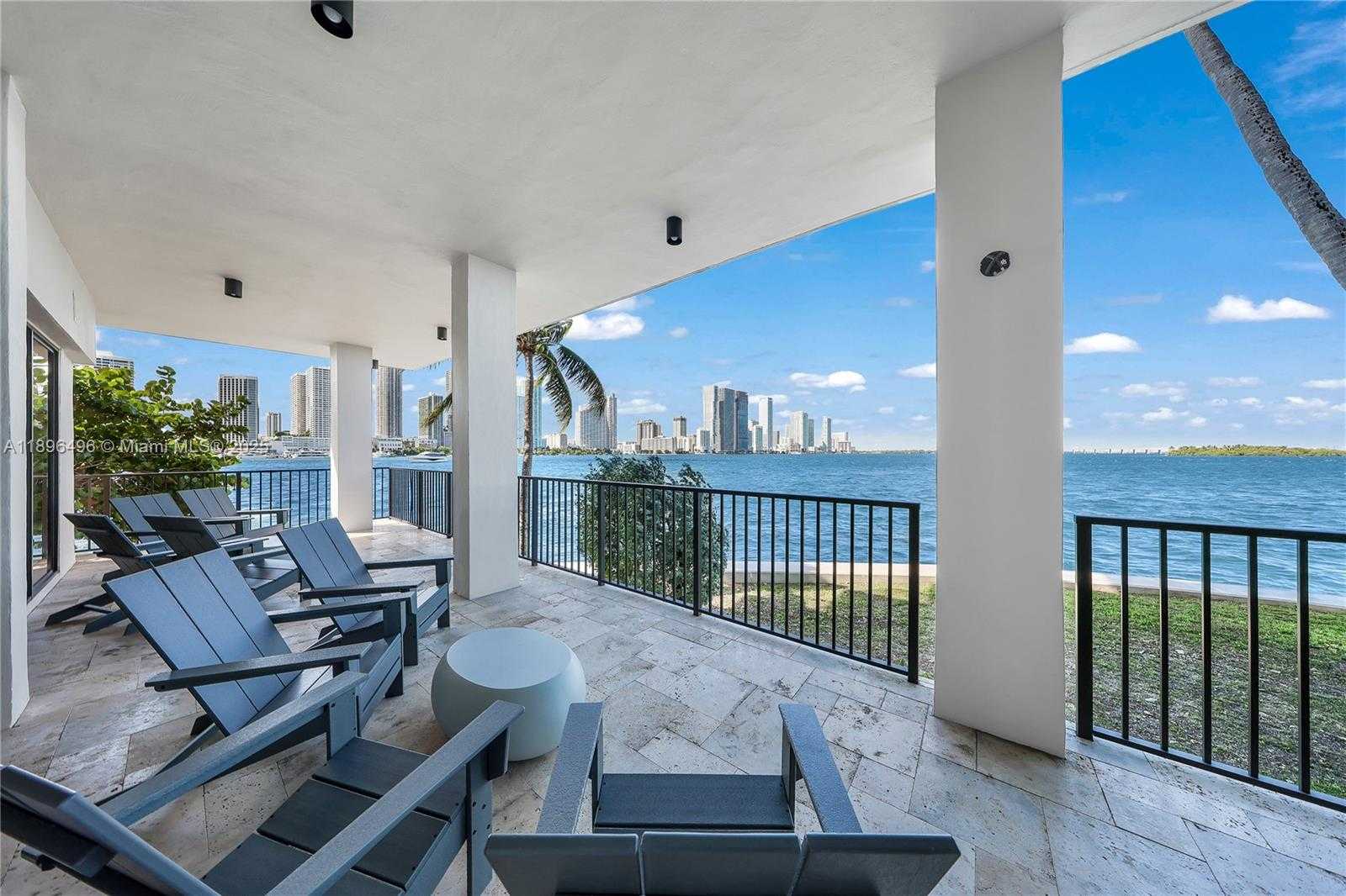 Small Image of 801 NORTH VENETIAN DR #903, Miami Number 8